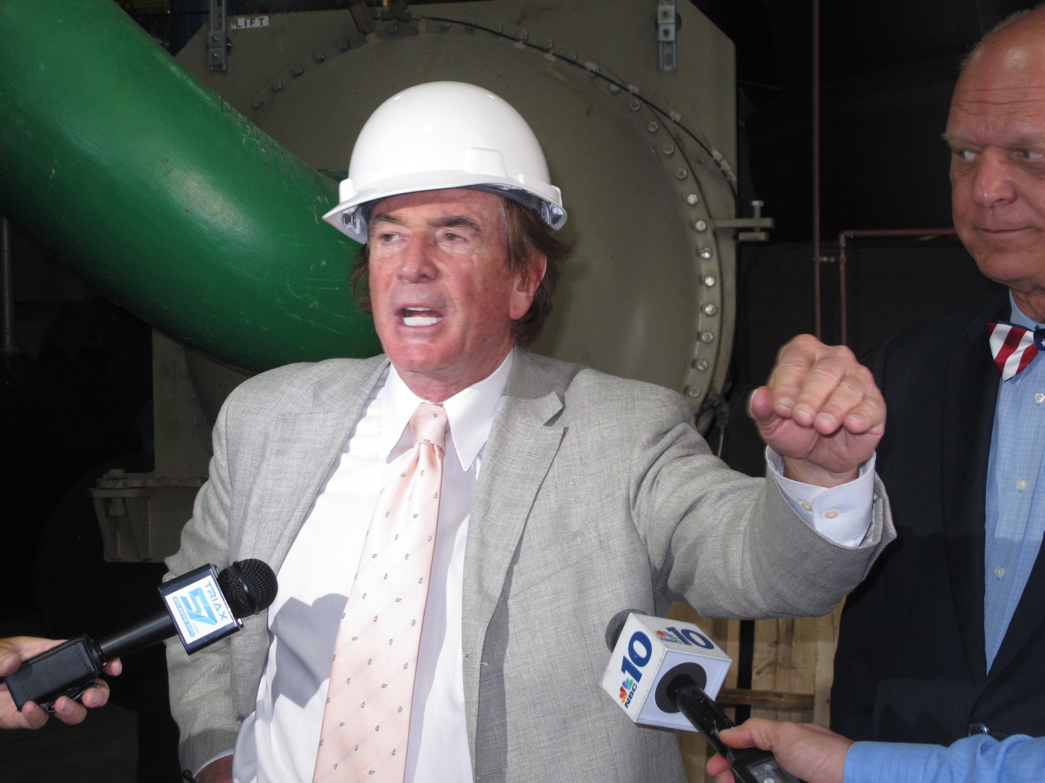 Appeals court rejects Straub's claim to ex-Showboat casino