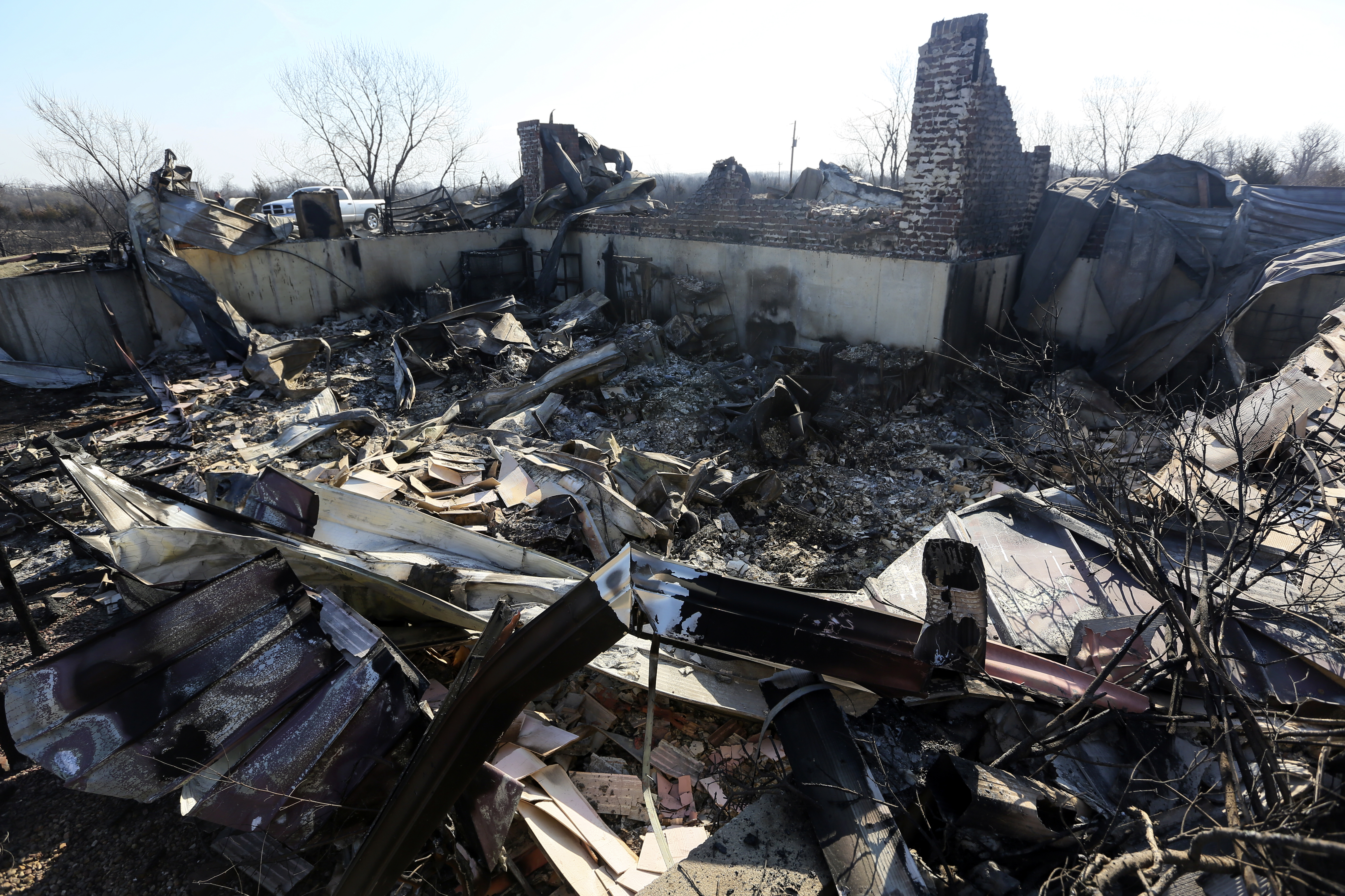 Latest: Kansas order hastens relief to fire-scarred state