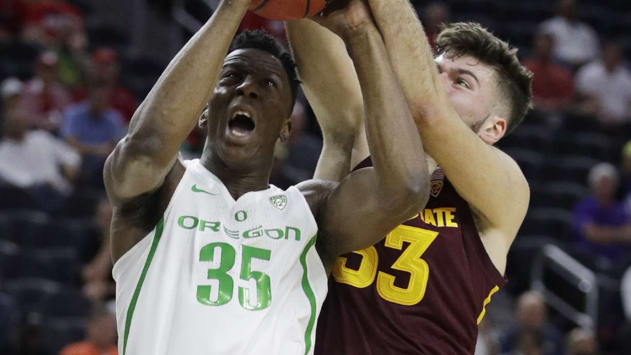 No. 5 Oregon beats Arizona State 80-57 in Pac-12 quarters