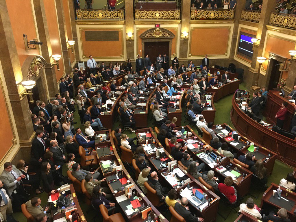 Live blog: Key bills passed in busy final day of 2017 Utah legislative session