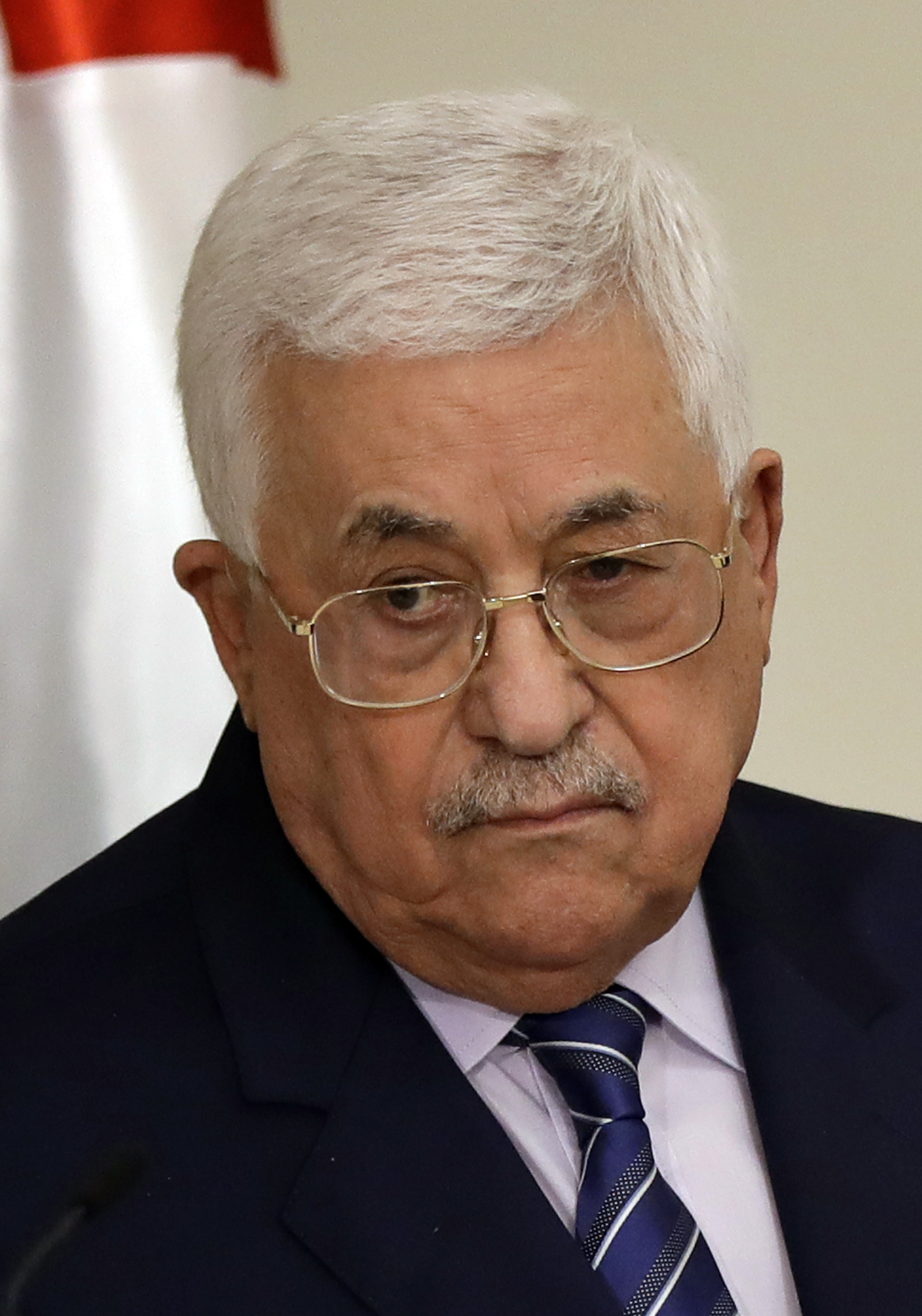 Palestinian leader invited to White House in Trump call