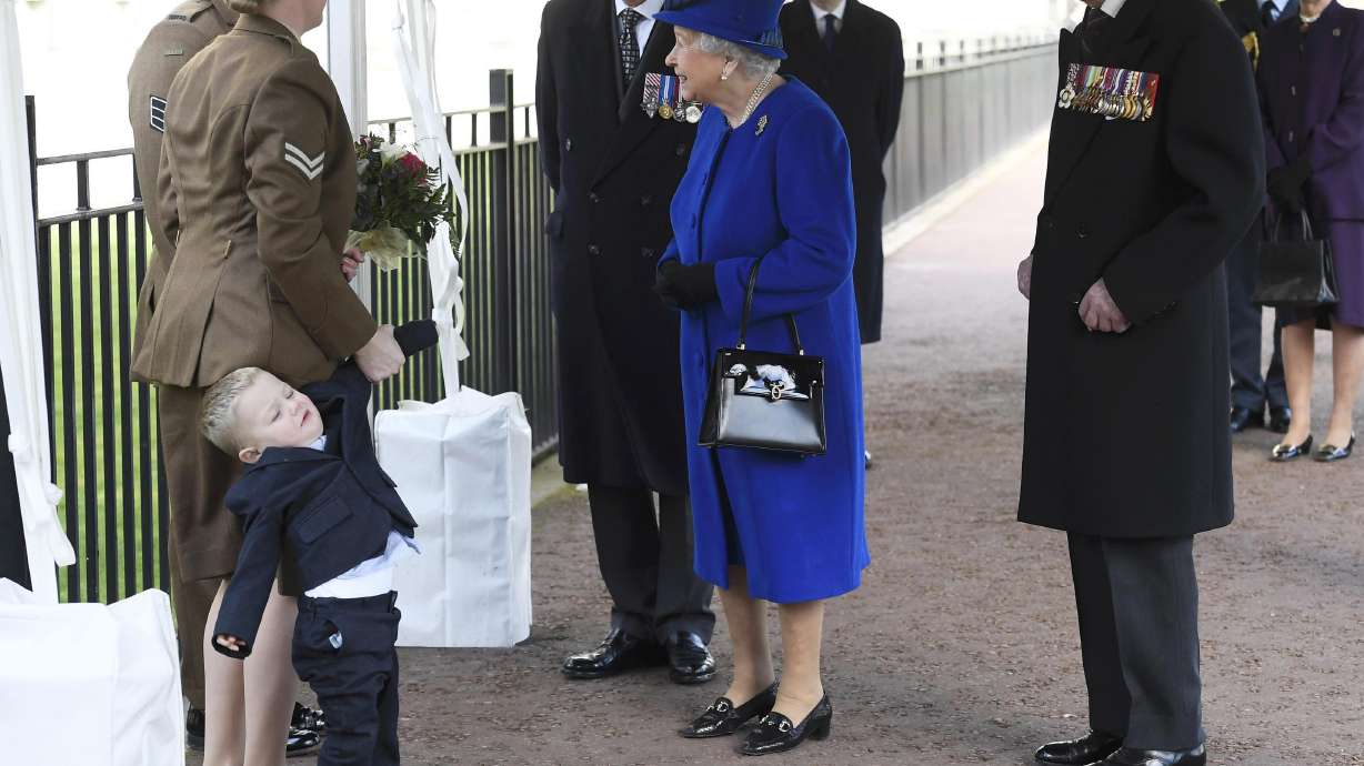 Royal tantrum! Boy throws fit meeting Queen Elizabeth II