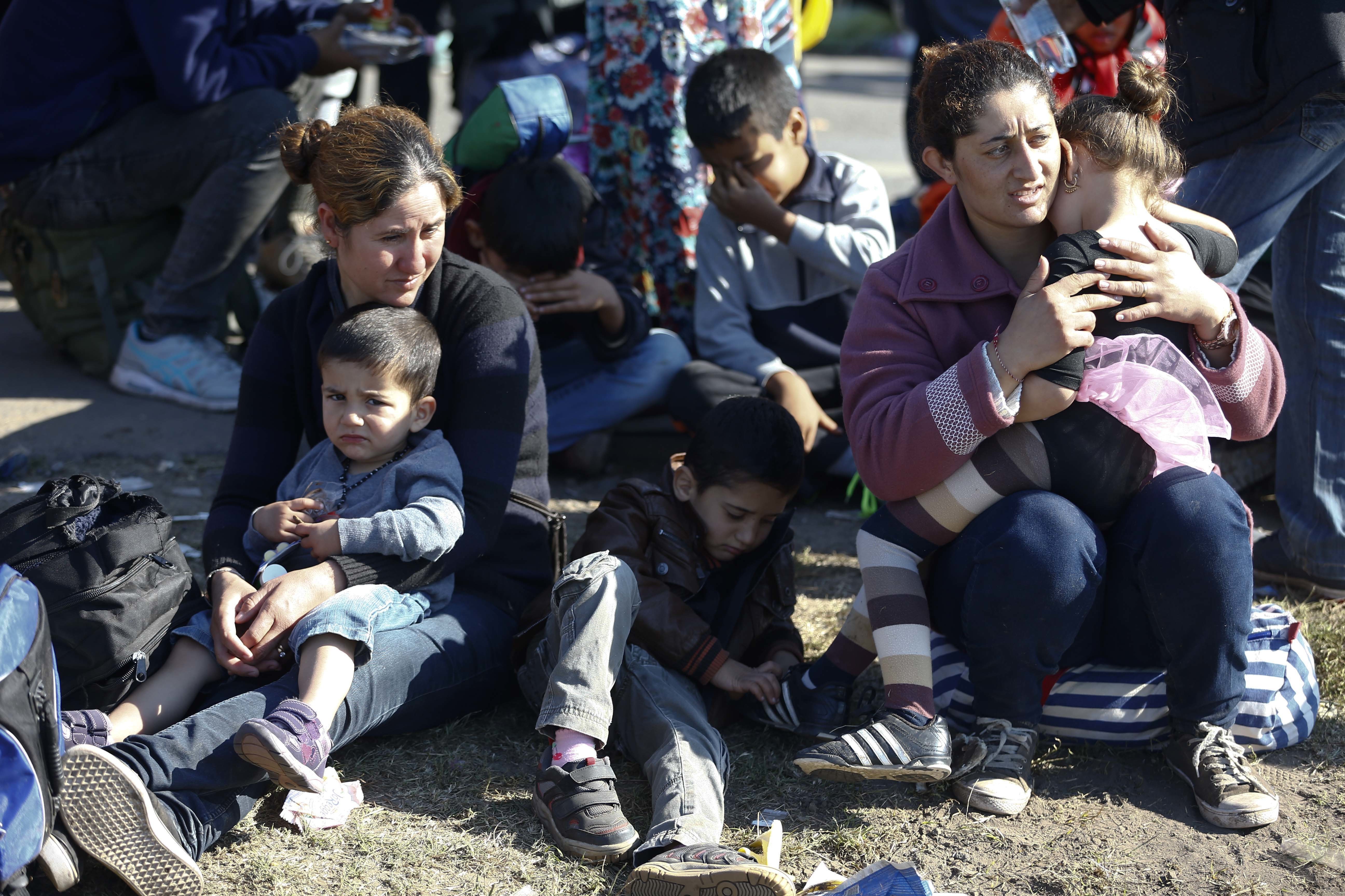Hungarian leader defends new asylum law criticized by UN