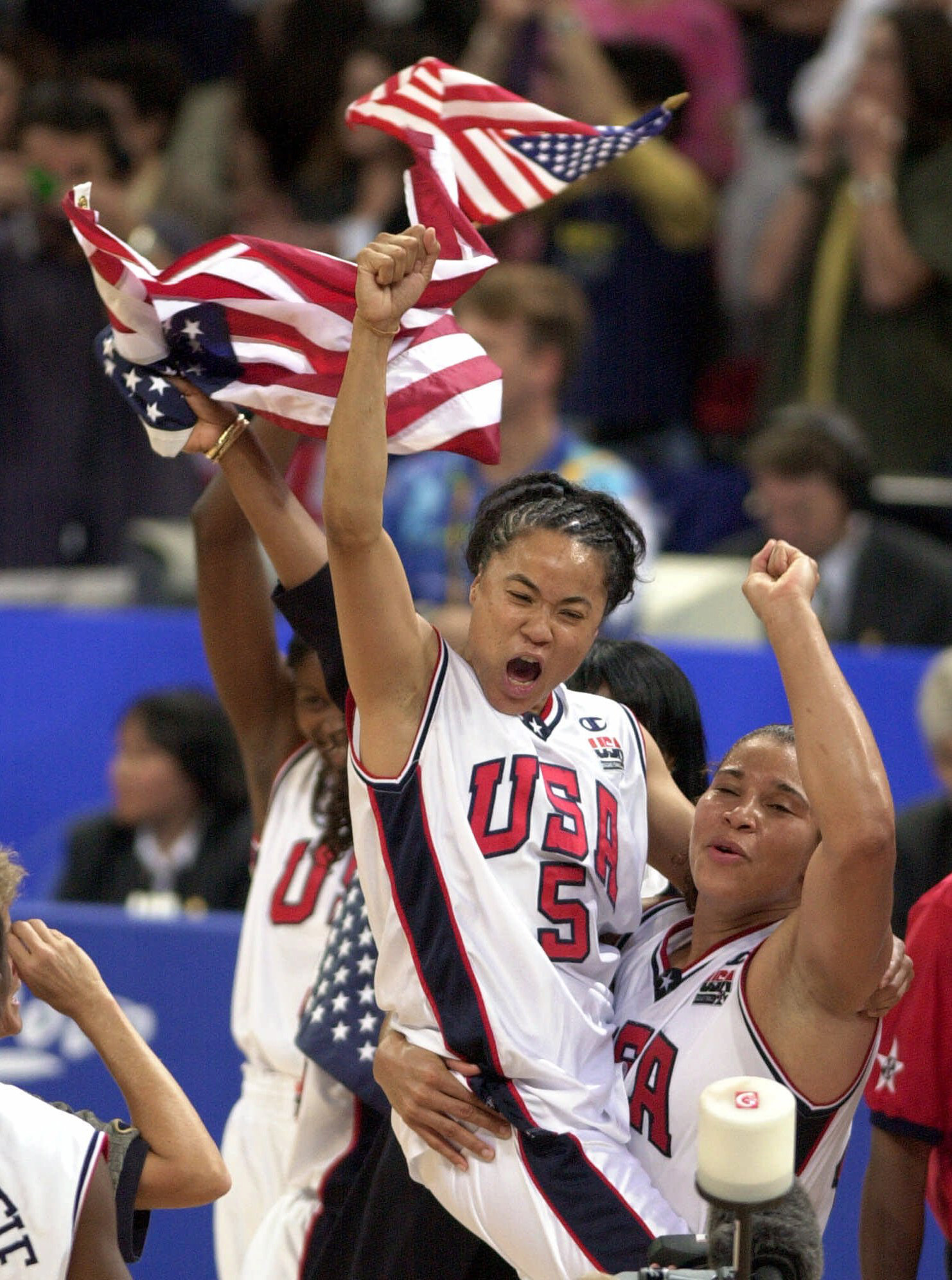 Staley introduced as coach of US national women's hoops team
