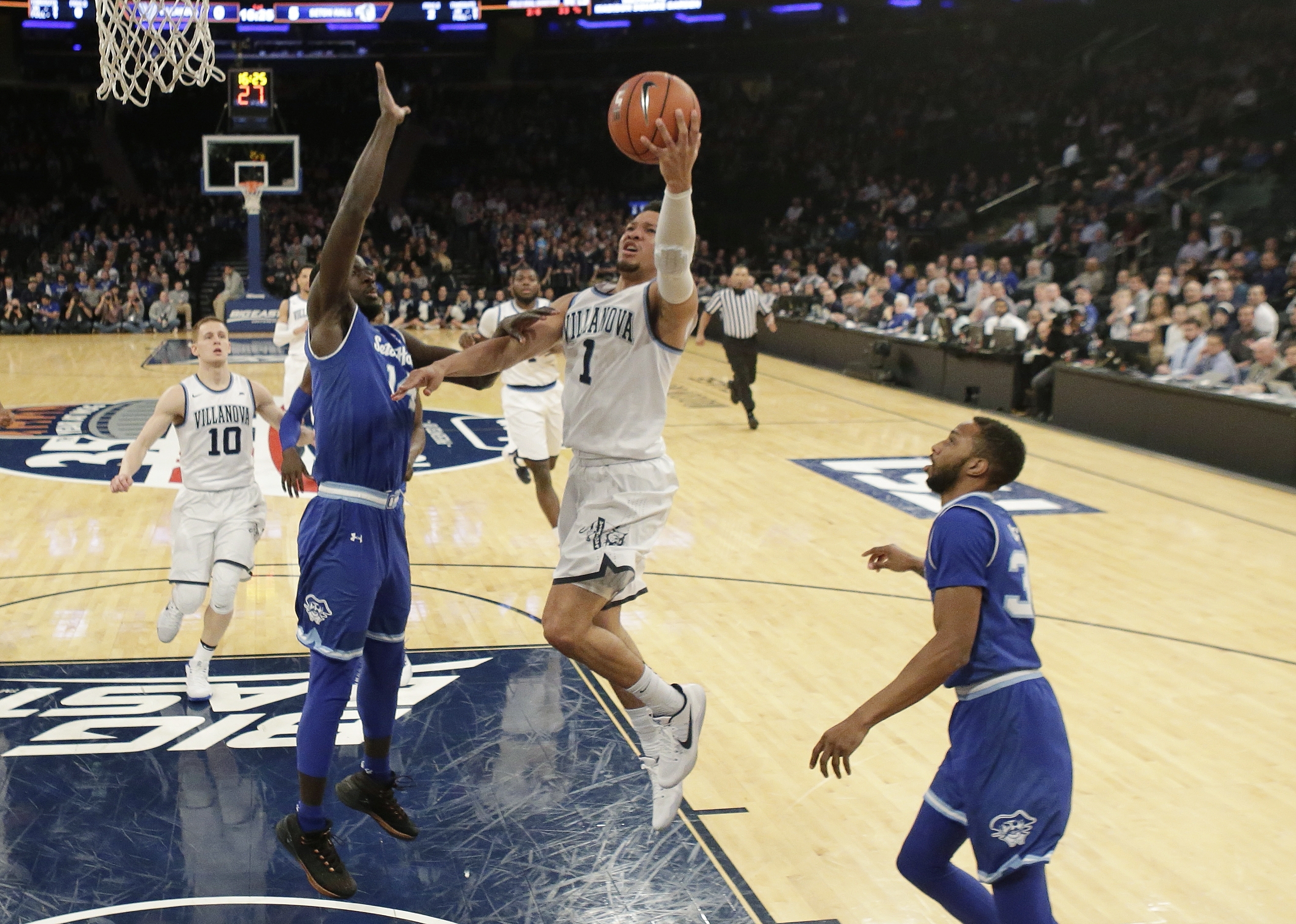 No. 2 Villanova beats Seton Hall in Big East semifinals