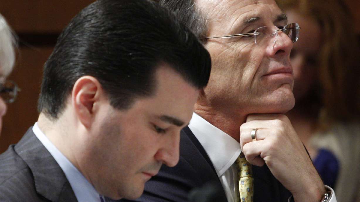 Trump's choice for FDA has ties to Wall Street, drug makers