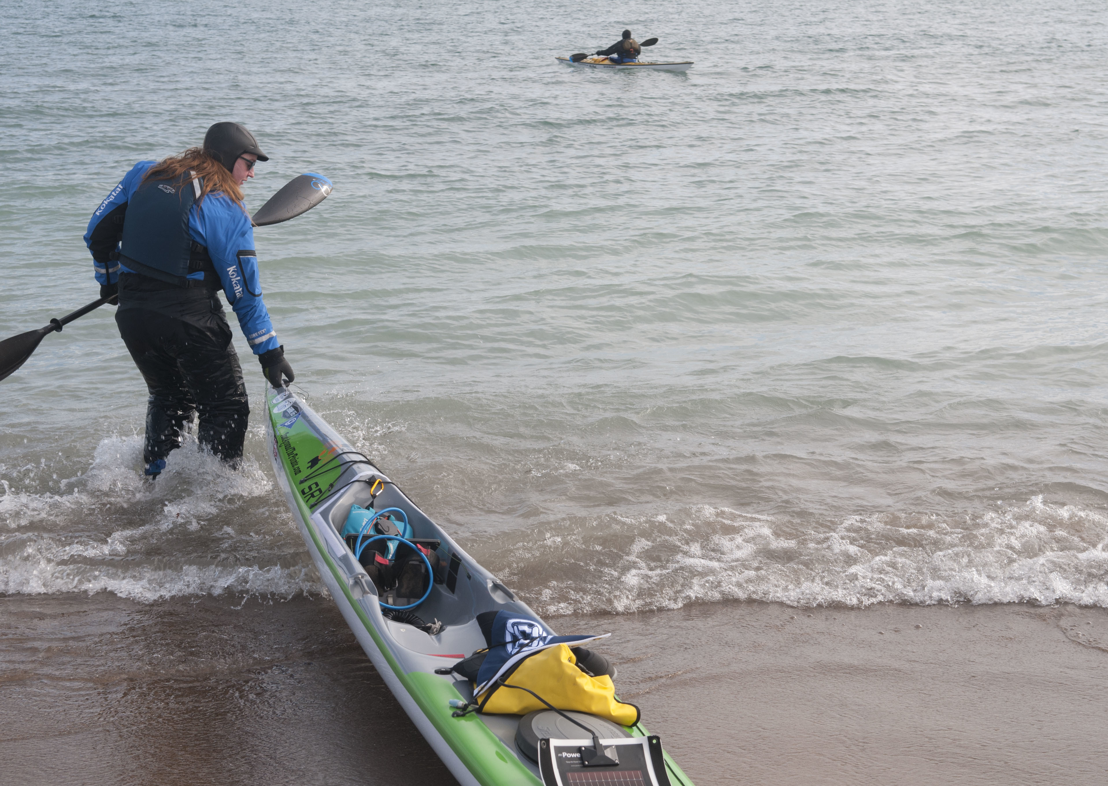 Missouri kayaker begins world record attempt in Michigan