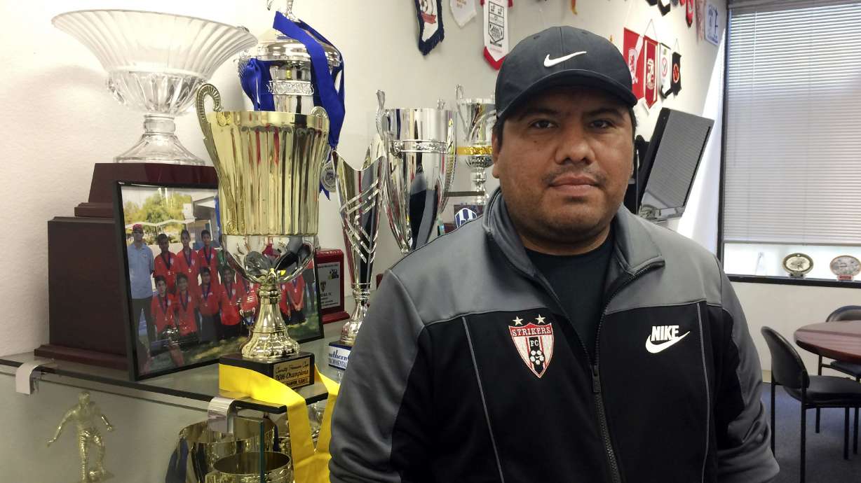 The Latest: Mother will file claim over son's police death