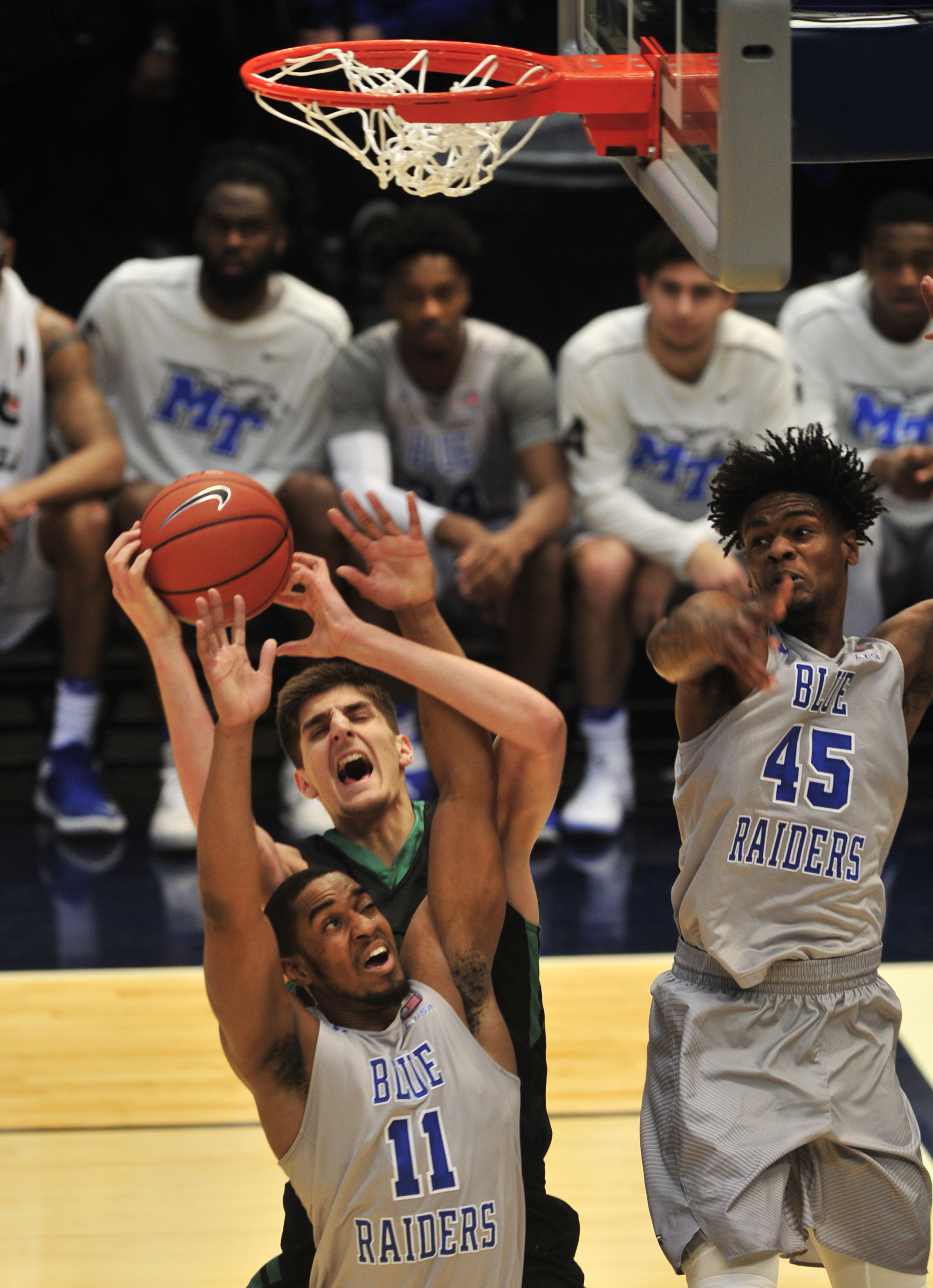 MTSU repeats in C-USA tourney title, 83-72 over Marshall