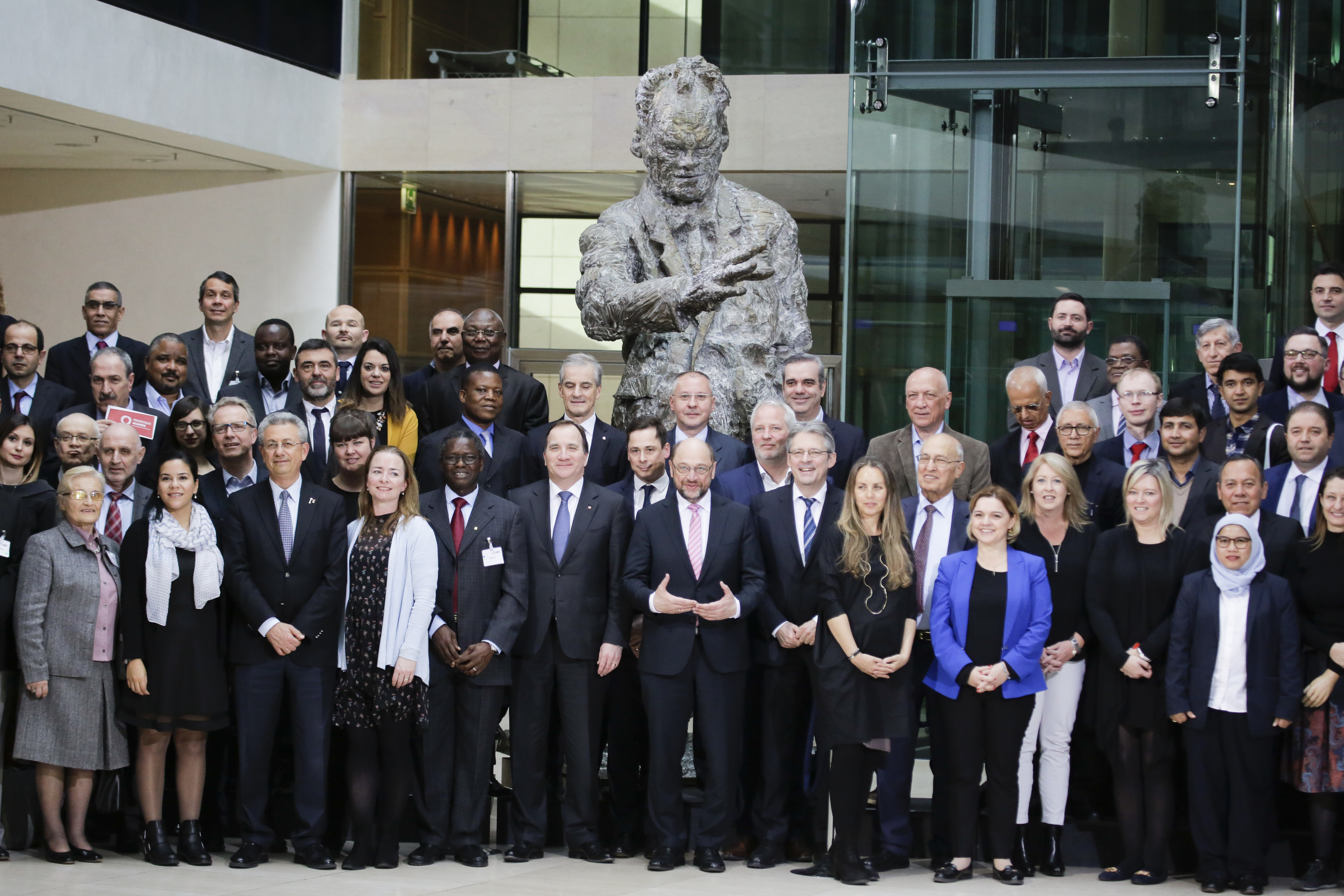 Social democrats meeting in Berlin to work against populism