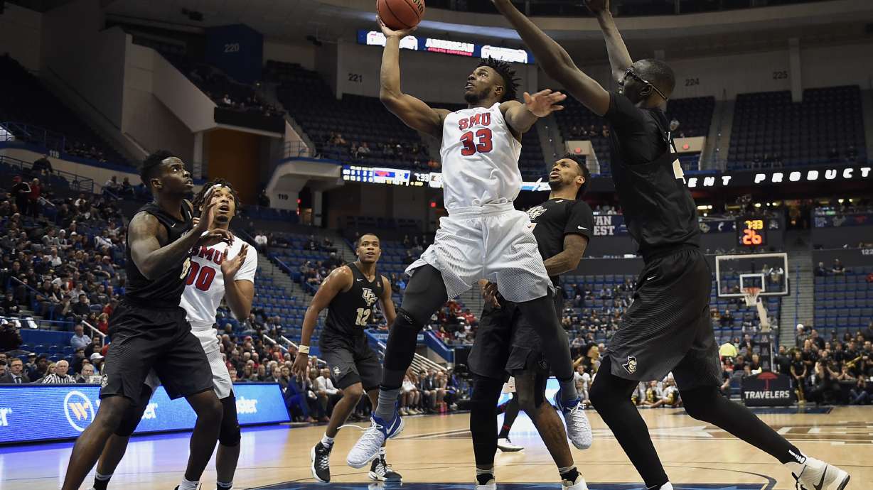 SMU beats Cincinnati 71-56 for AAC championship
