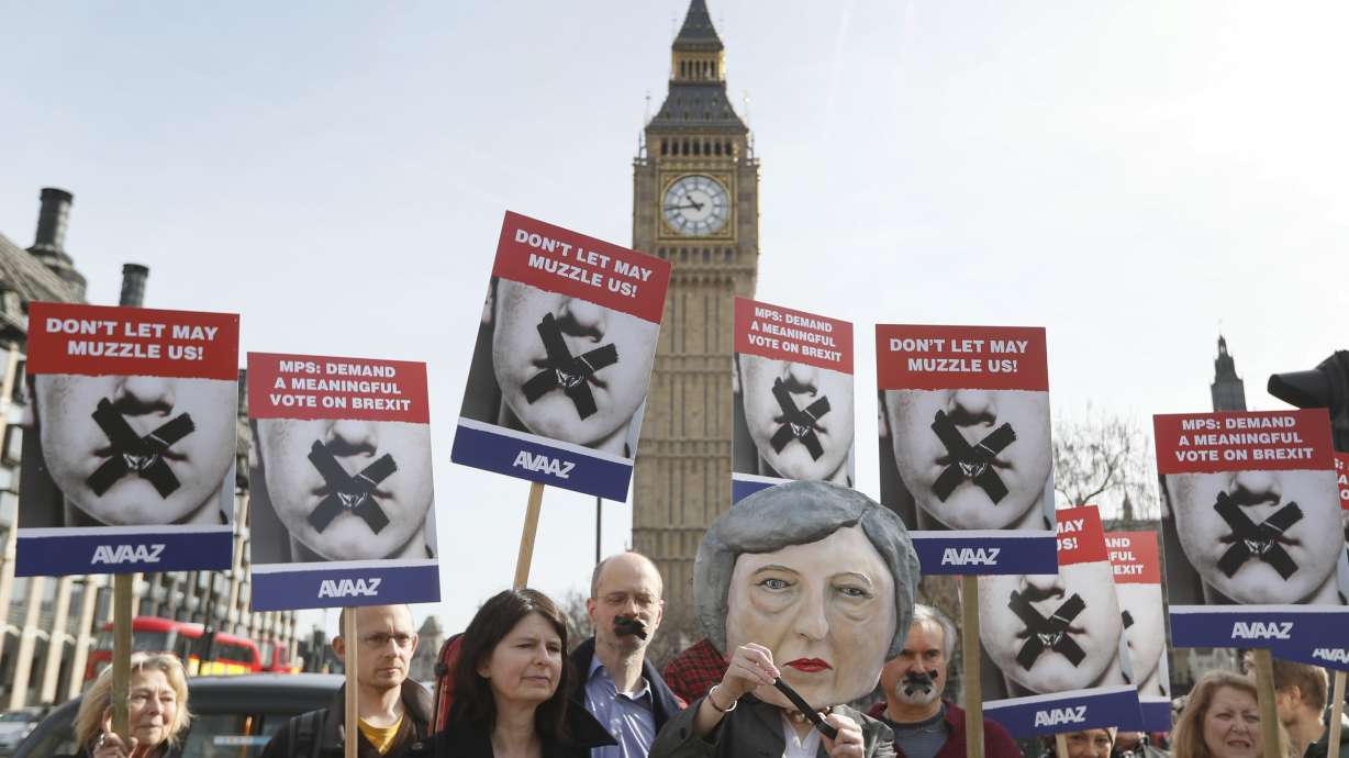 The Latest: UK Parliament passes Brexit authorization bill