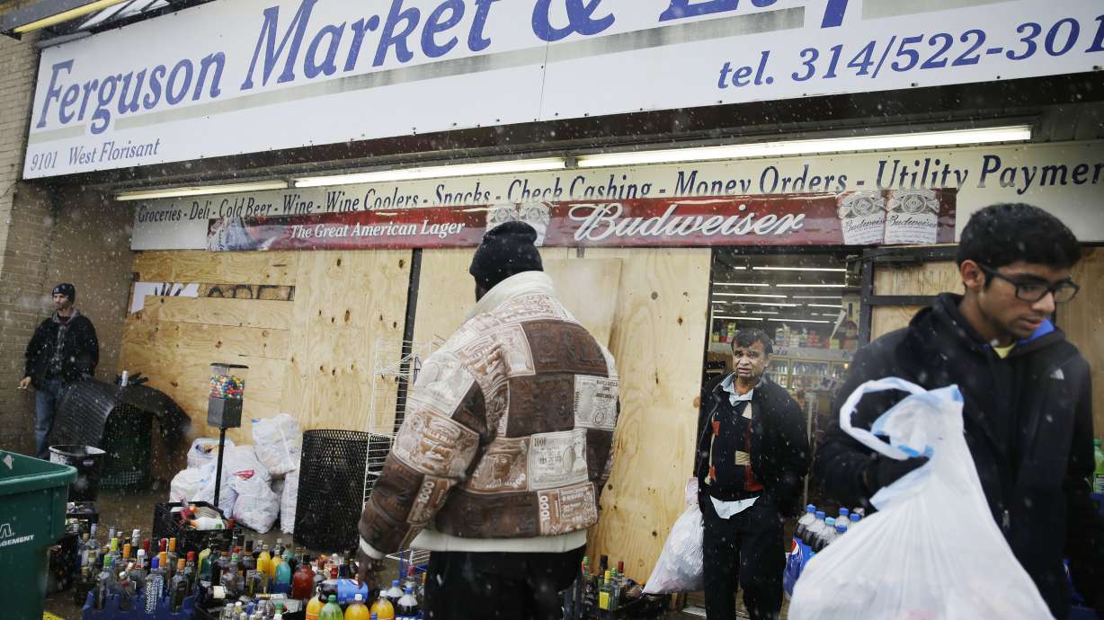 Prosecutor: Film's edit of Ferguson video distorts incident