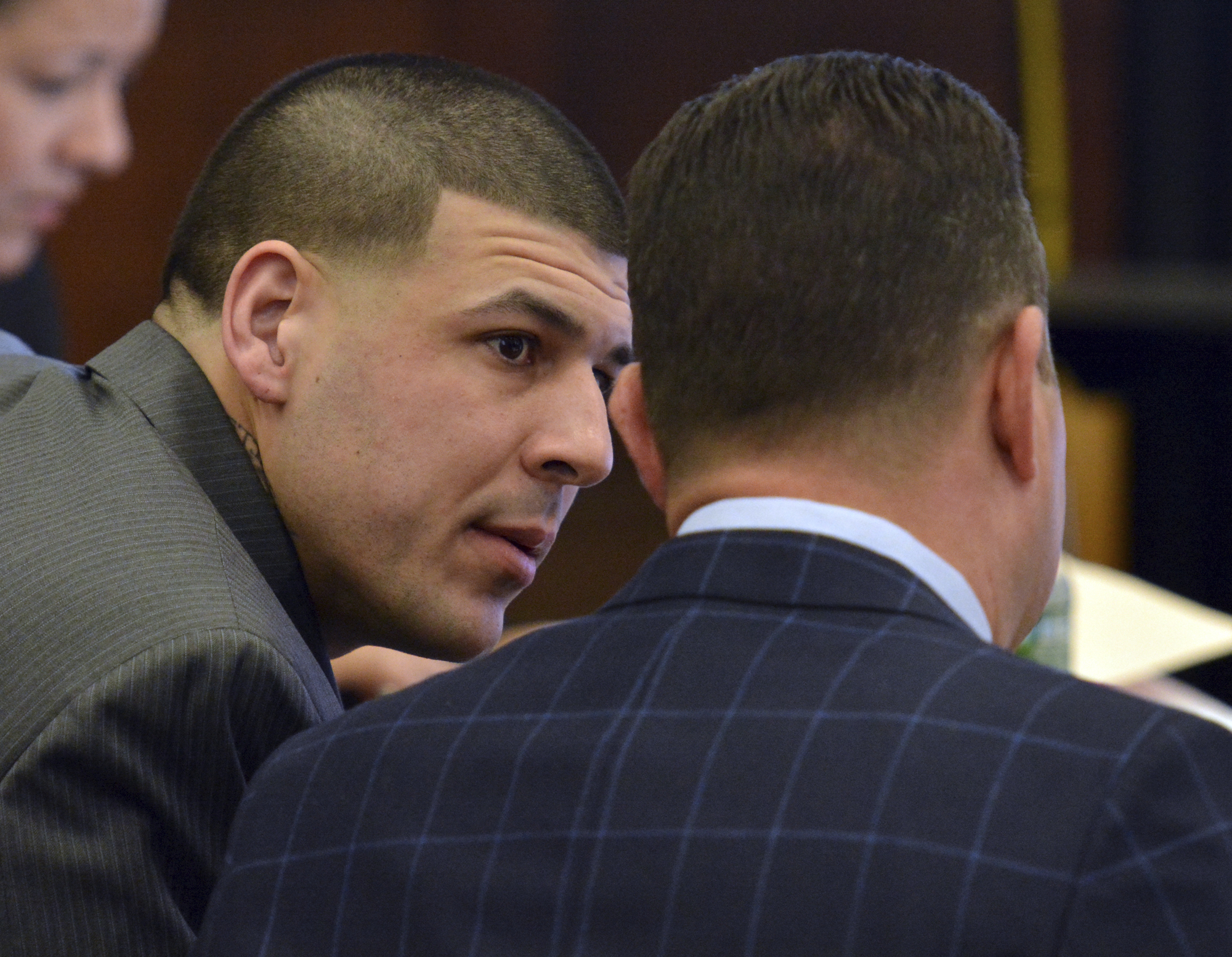 Impending nor'easter forces brief delay in Hernandez trial