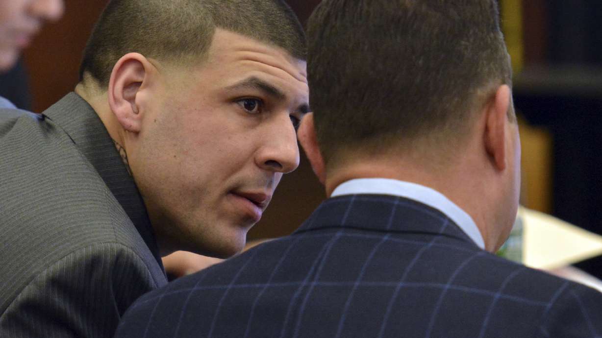 Impending nor'easter forces brief delay in Hernandez trial