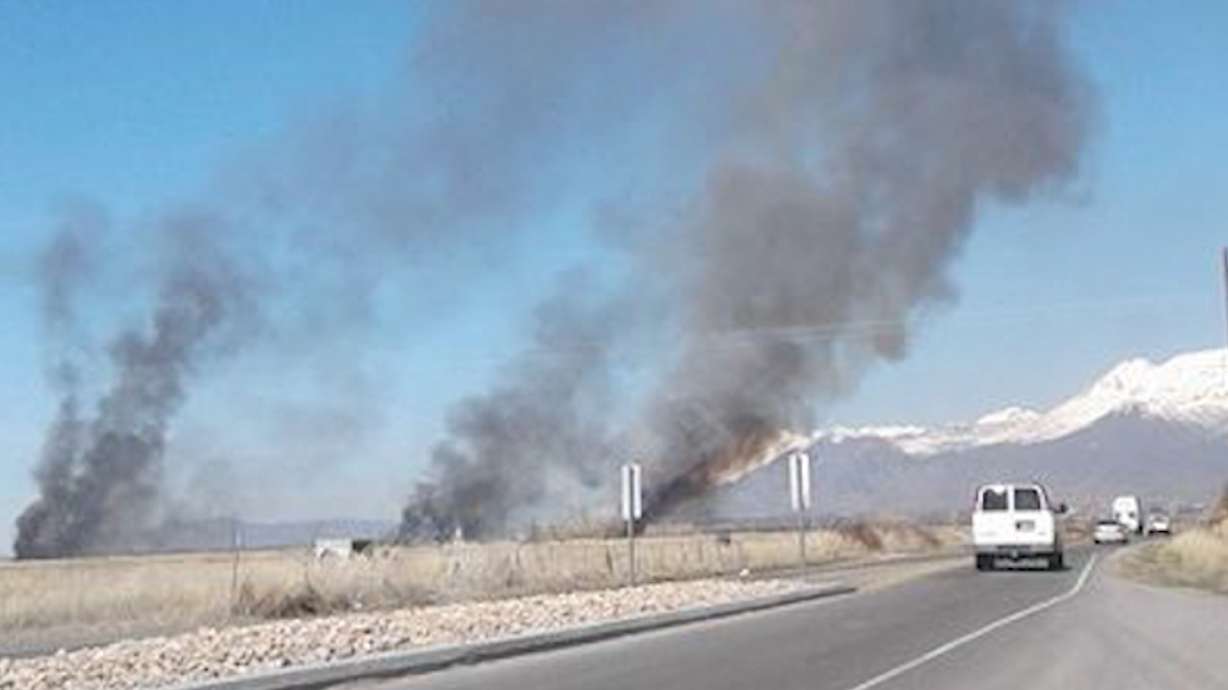 Firefighters respond to agricultural burn near Springville that escaped bounds