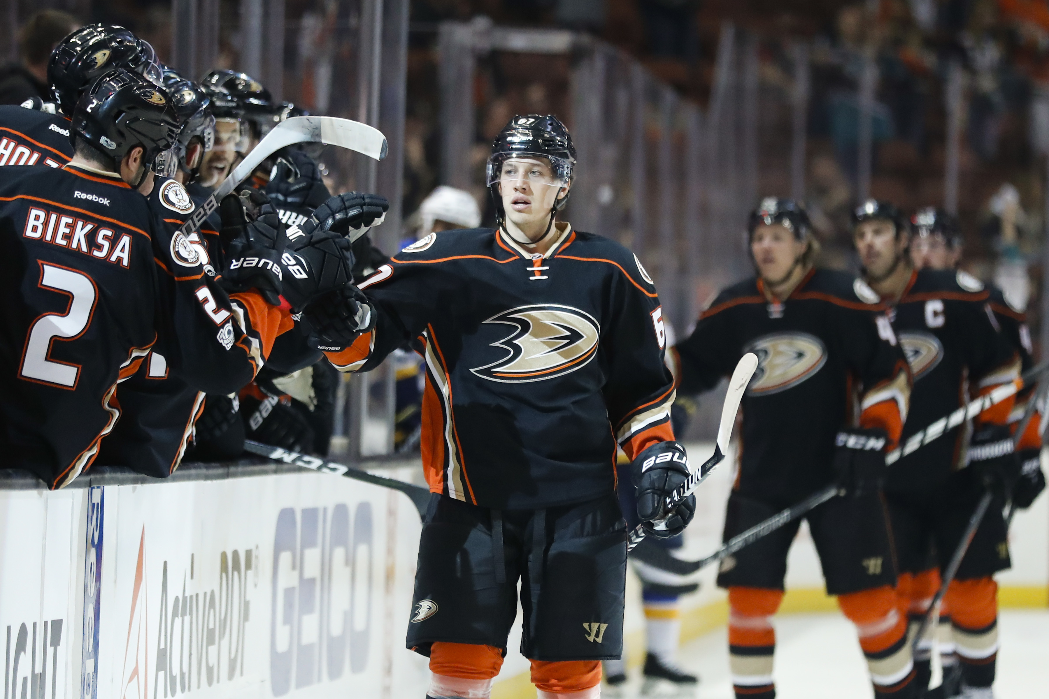 Getzlaf, Rakell keep rolling as Ducks drop Blues, 2-1