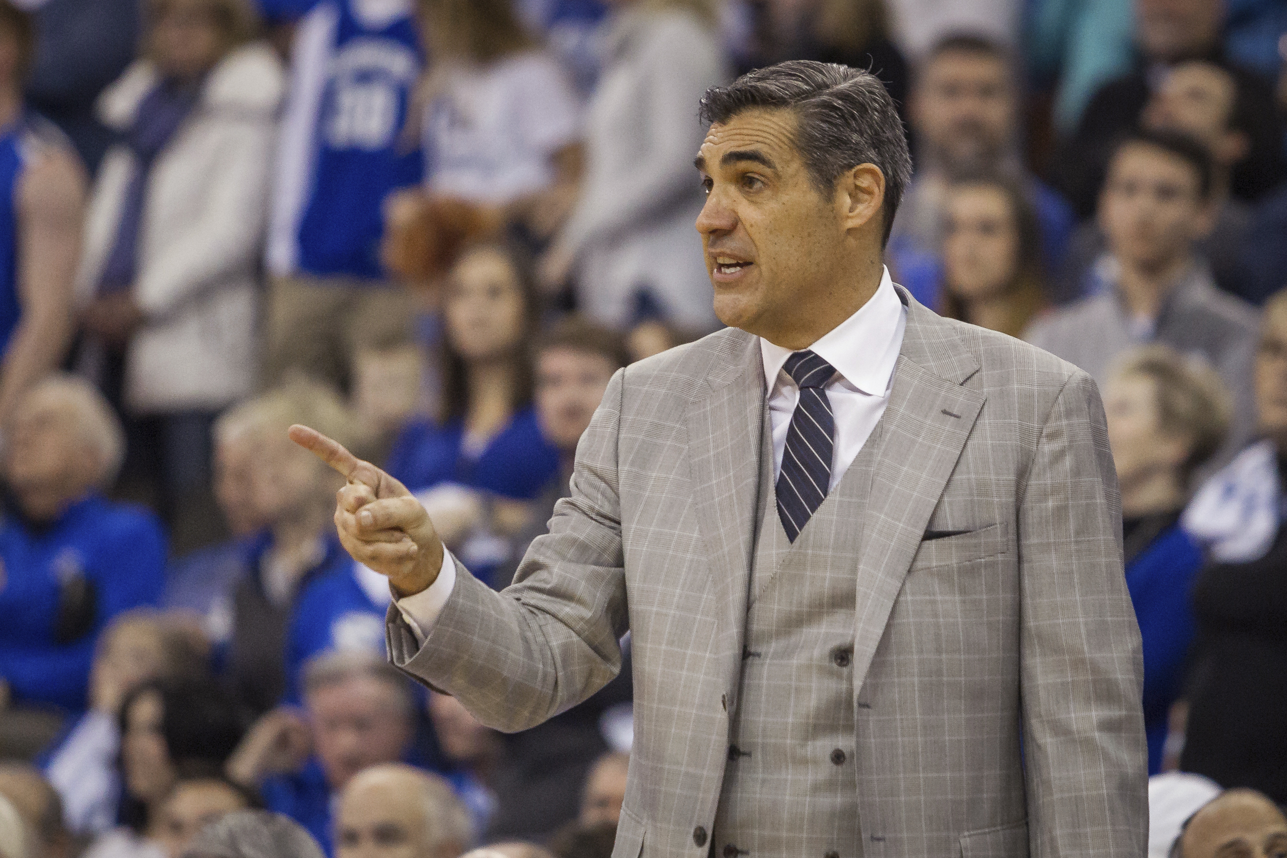 Wins, losses and ties: Fashion choices important to coaches