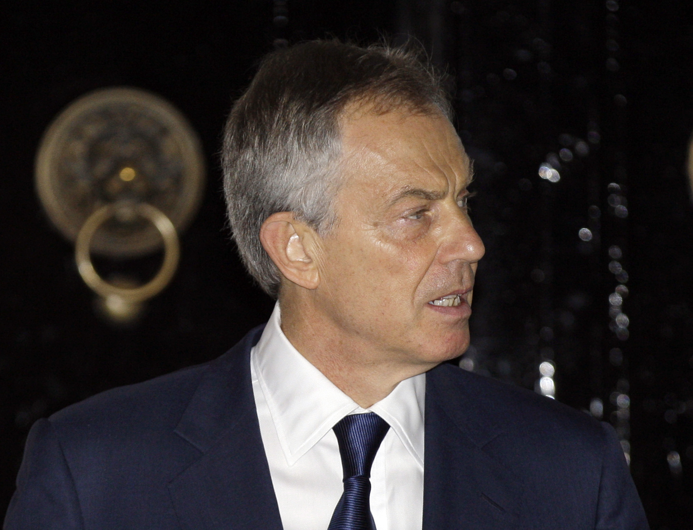 UK lawmakers: Not enough evidence to probe Blair over Iraq