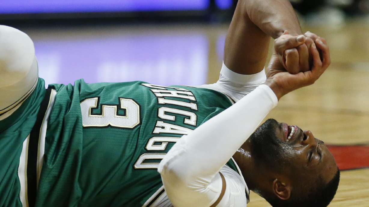 Bulls' Dwyane Wade out for rest of season with elbow injury