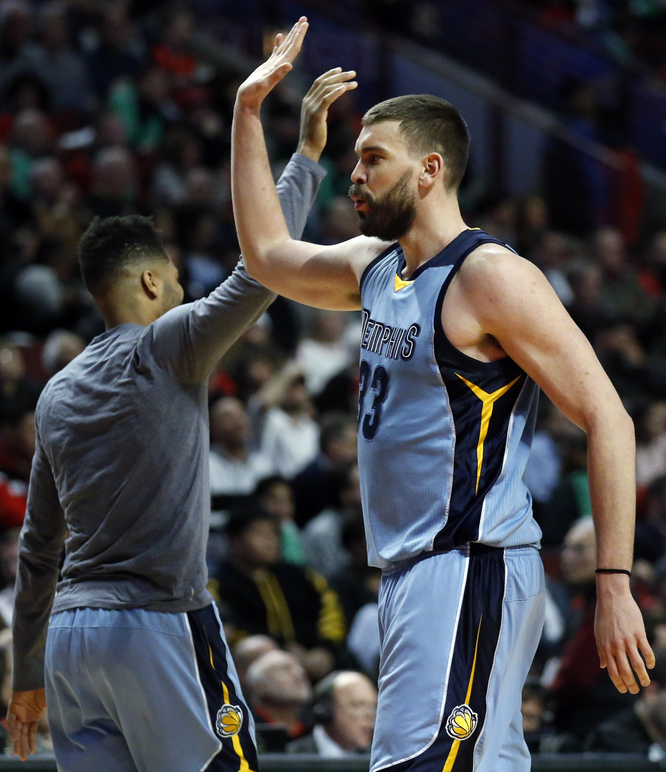 Gasol's triple-double helps Grizzlies top Hawks 103-91