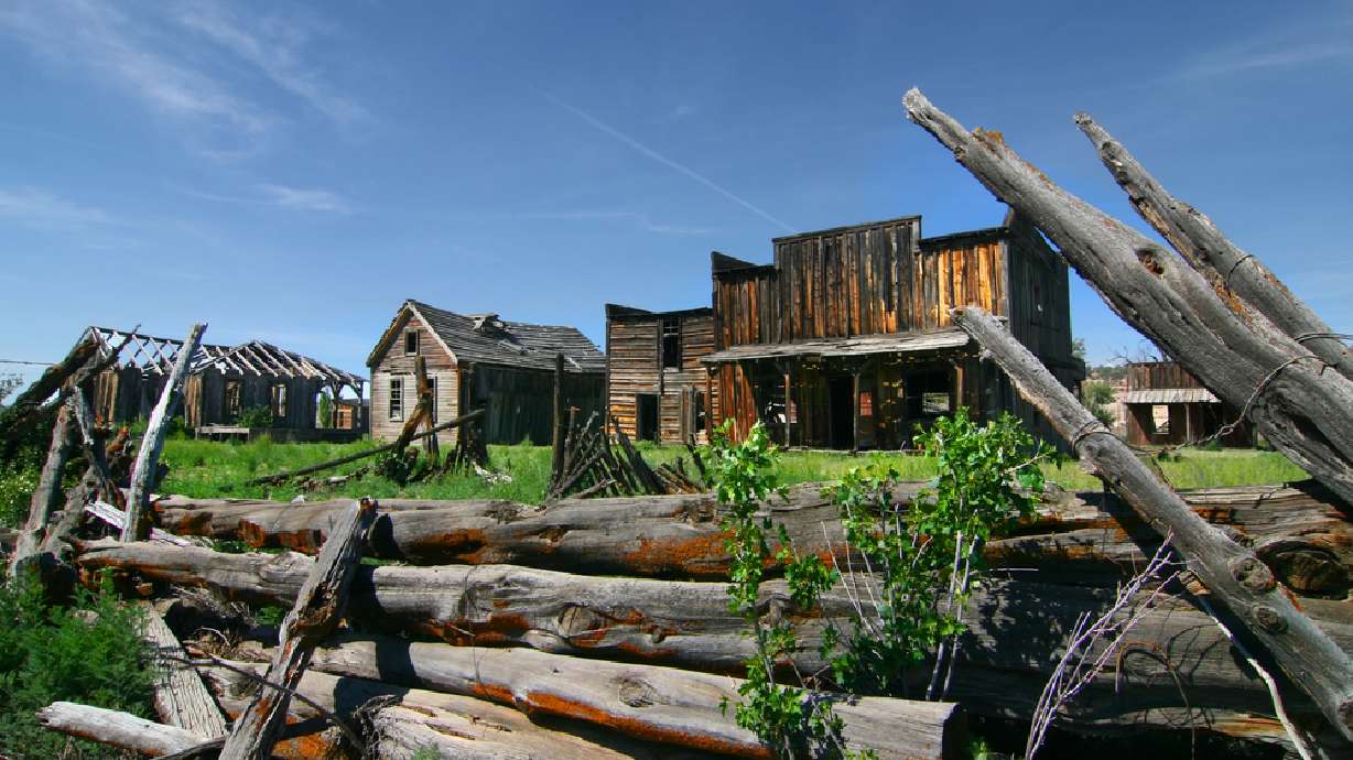 Poll: Which is Utah's best small city, Rd of 32?