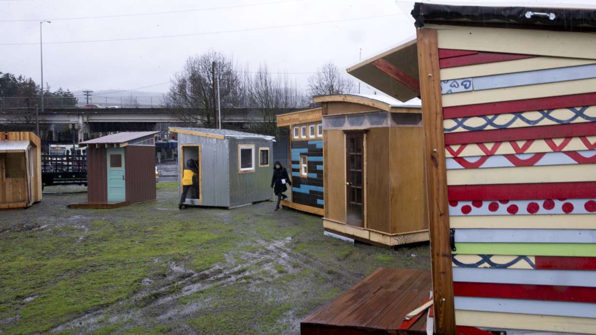 Portland pilot program puts homeless in residents' backyards