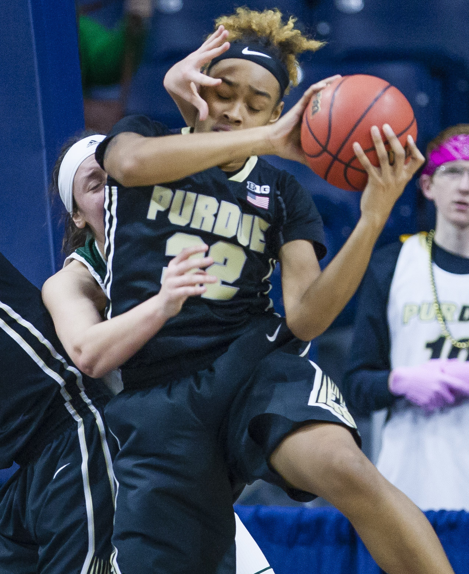 Morrisette scores 24 points, Purdue beats Green Bay