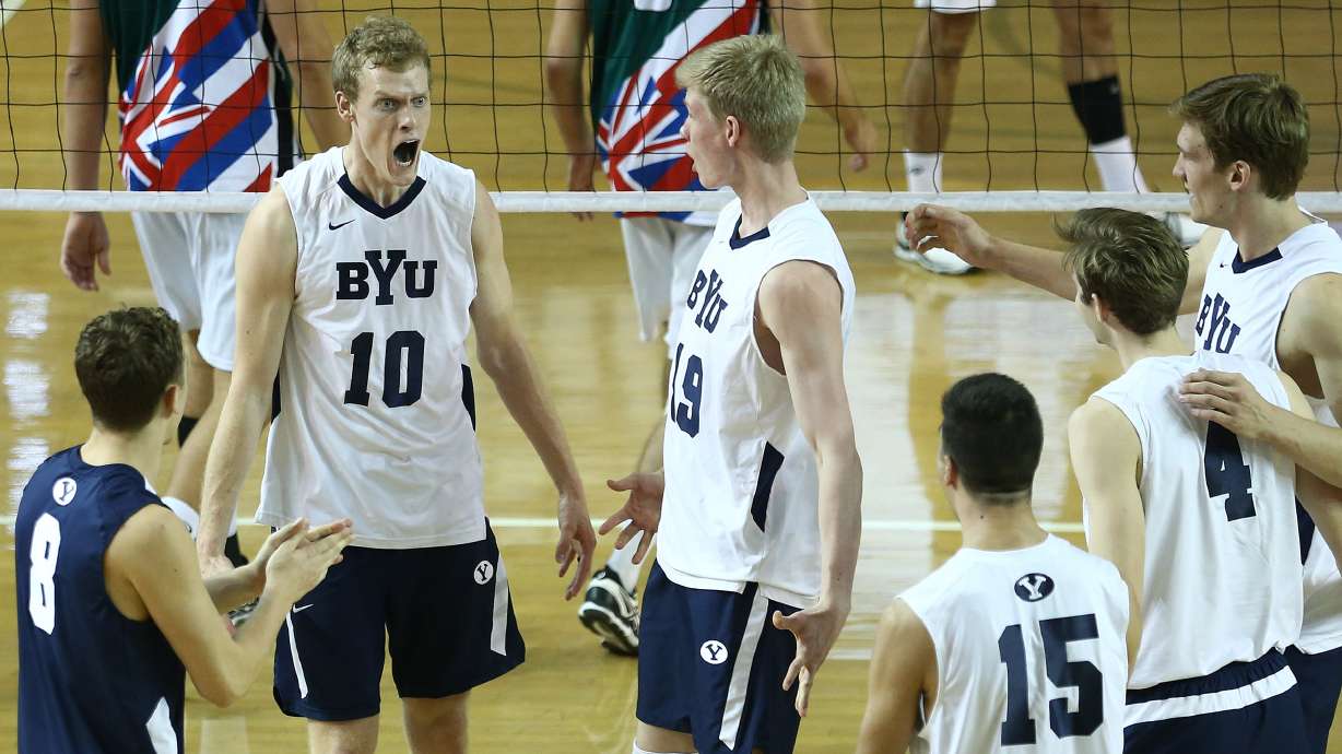 Langlois steps up to lead No. 3 BYU men's volleyball by No. 4 Hawaii in straight sets