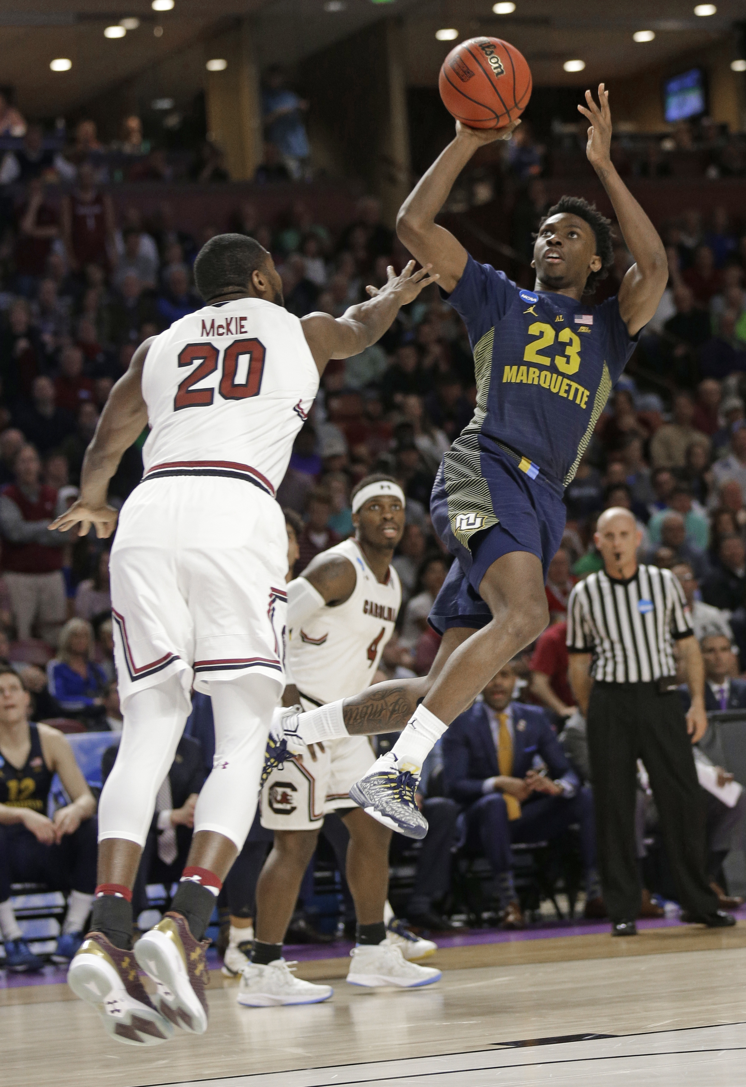 Thornwell leads Gamecocks to 93-73 NCAA win over Marquette