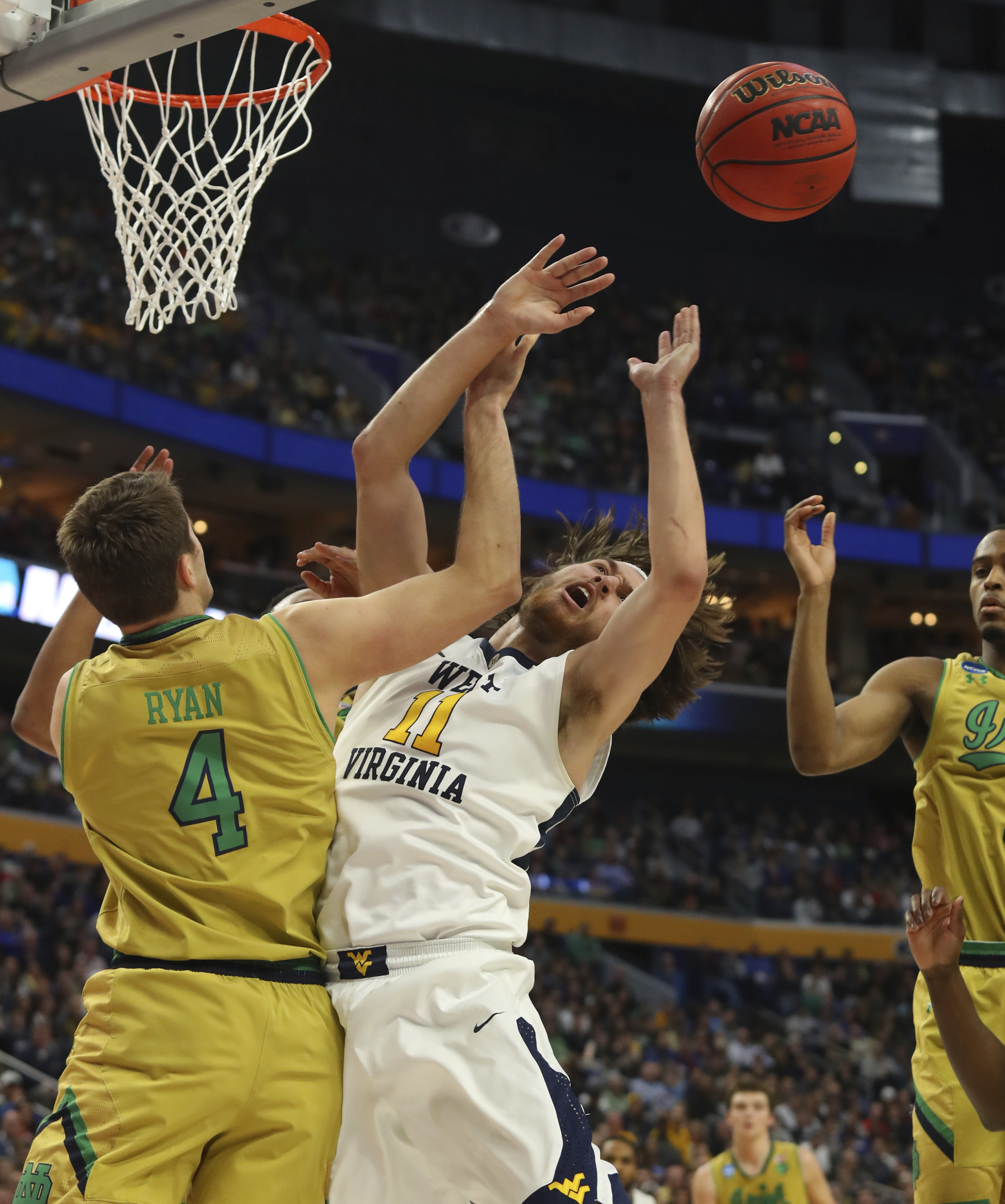 Mountaineers clinch Sweet 16 berth with win over Notre Dame