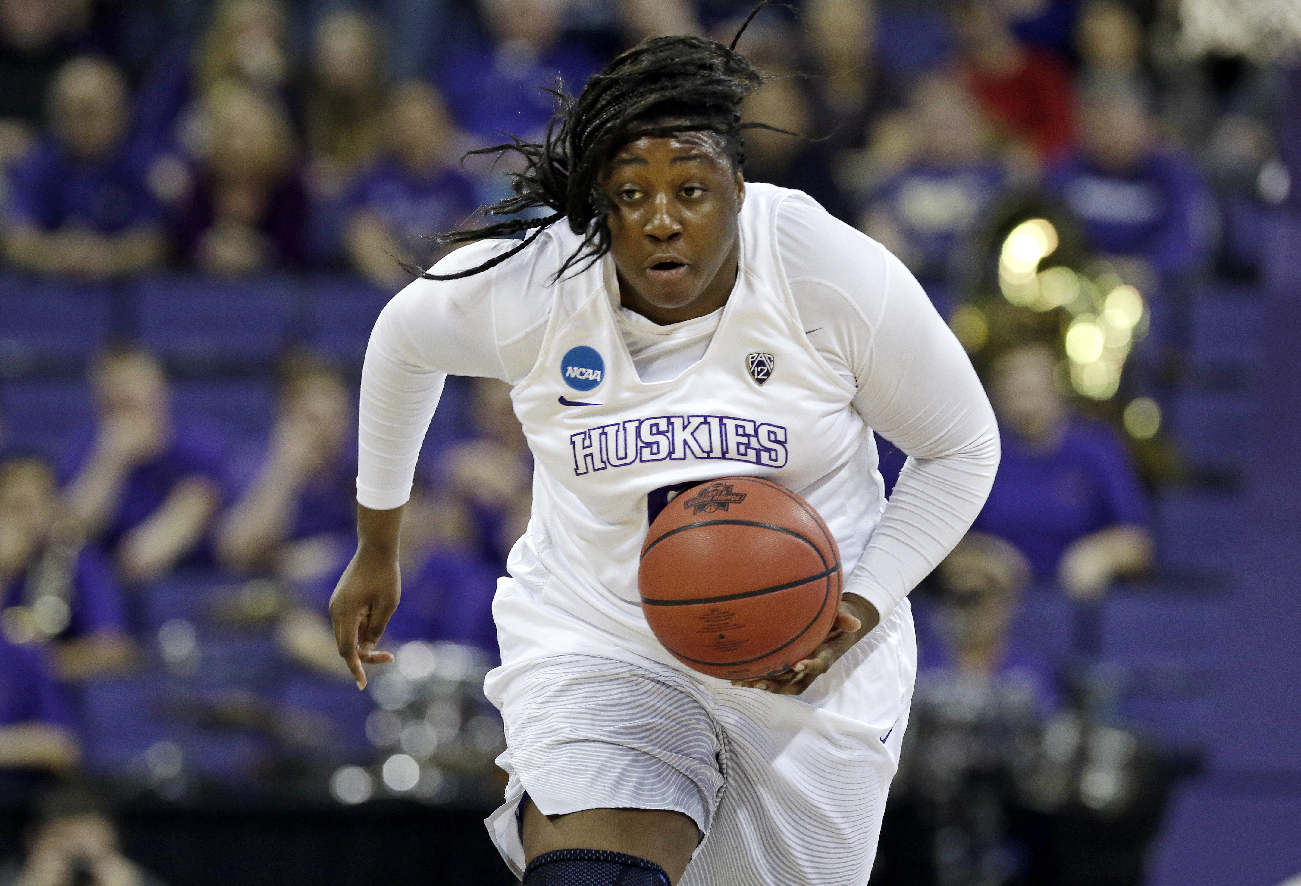 Plum leads way as Washington beats Montana State 91-63