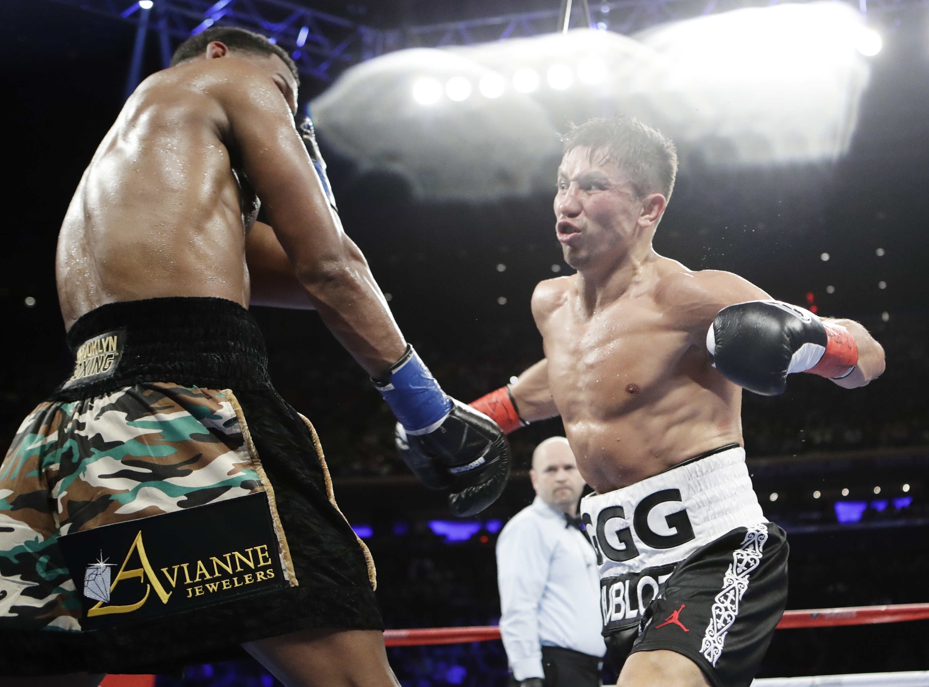 GGG outlasts Jacobs in close unanimous decision