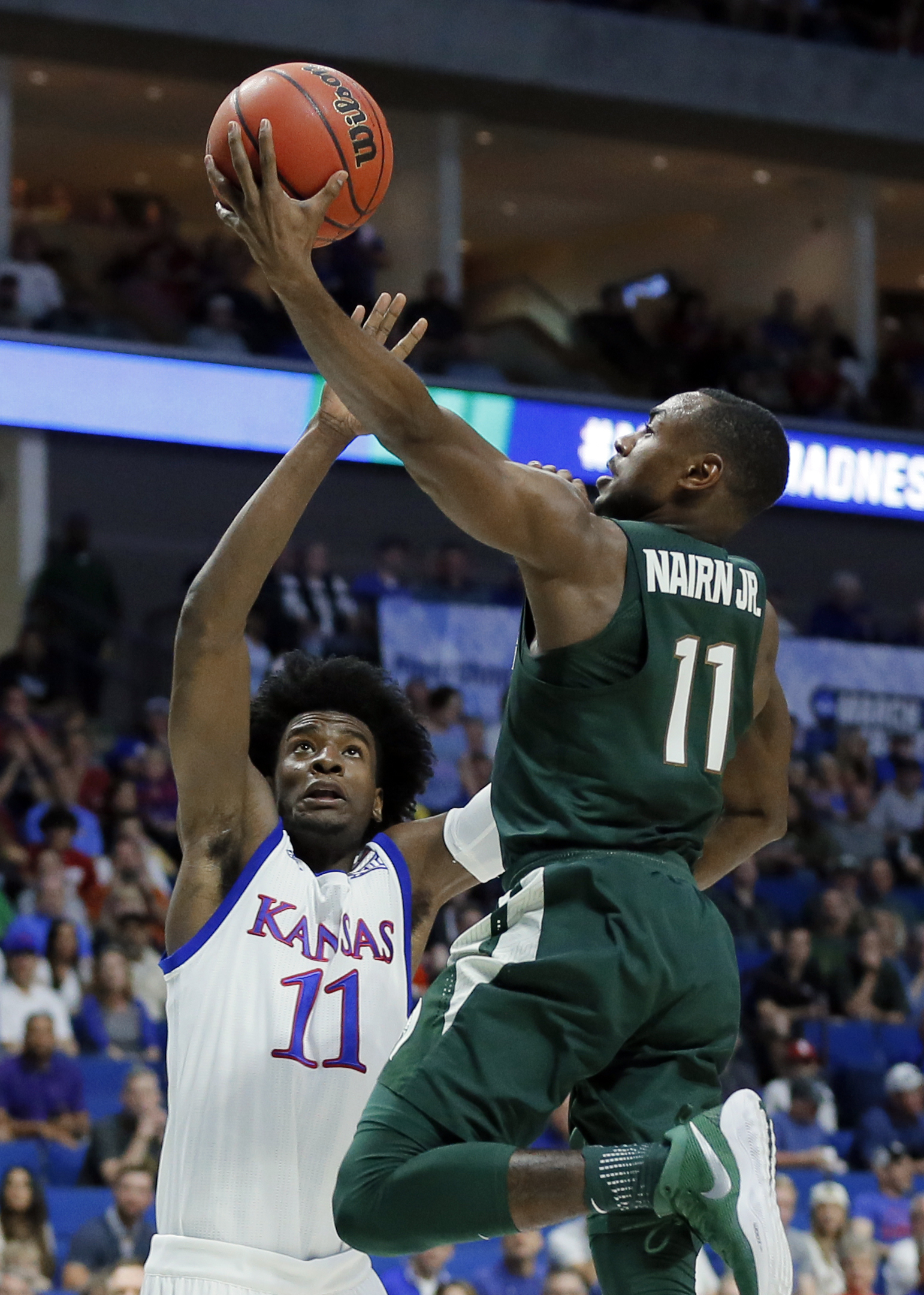 Jackson's strong second half lifts Kansas past Spartans