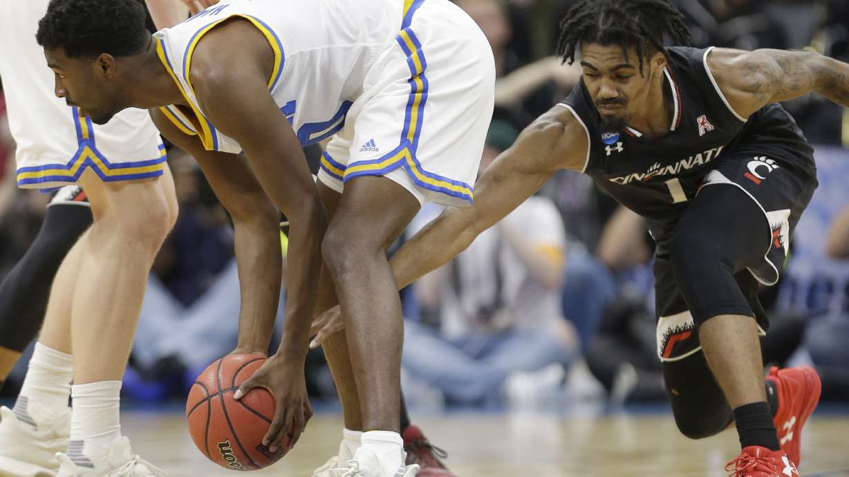 UCLA beats Cincinnati 79-67 to earn Sweet 16 trip
