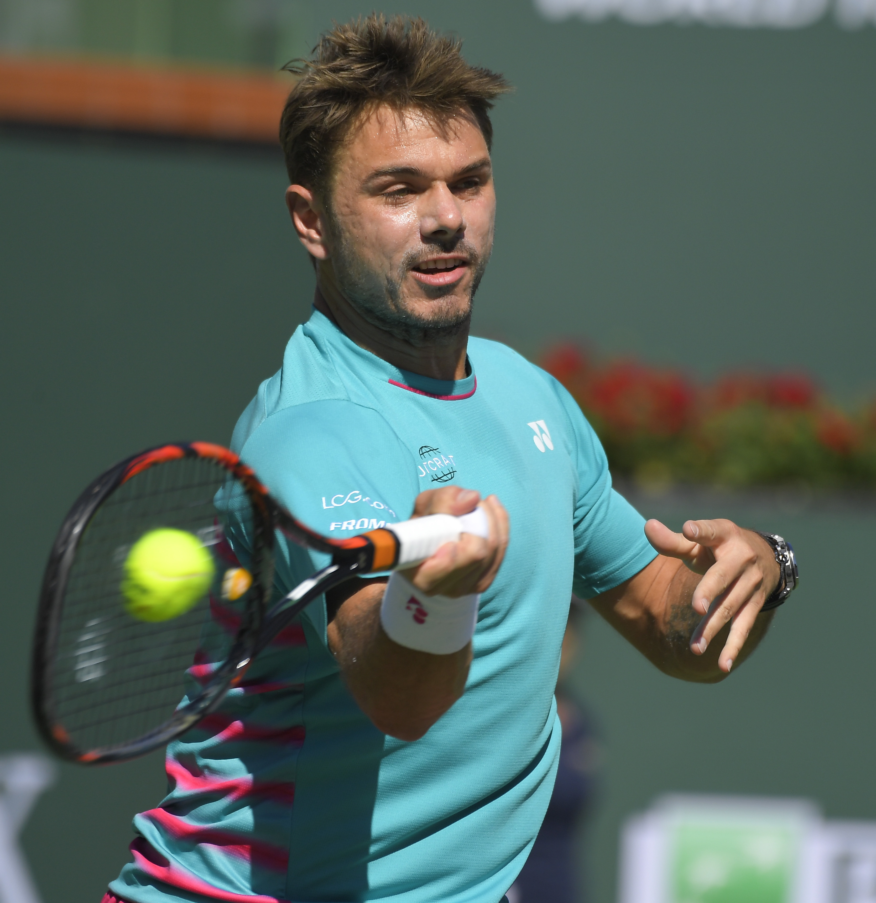 Wawrinka calls laughing Federer expletive on court