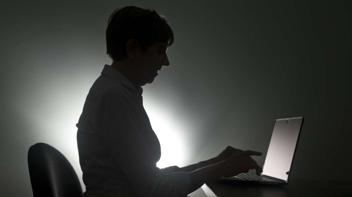 US says Canadian accused in Yahoo hack poses flight risk