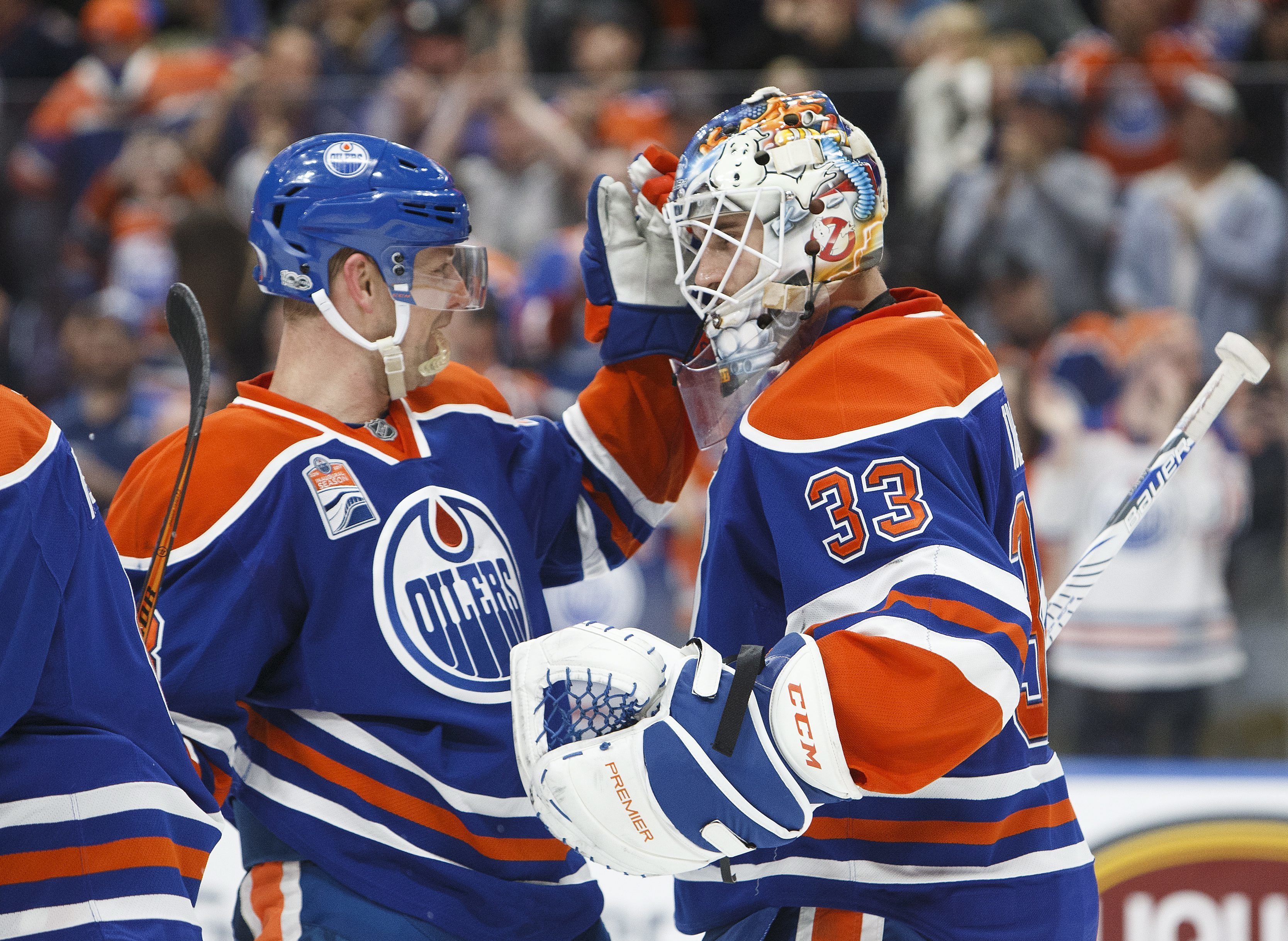 Talbot turns in 2nd straight shutout, Oilers blank Kings 2-0