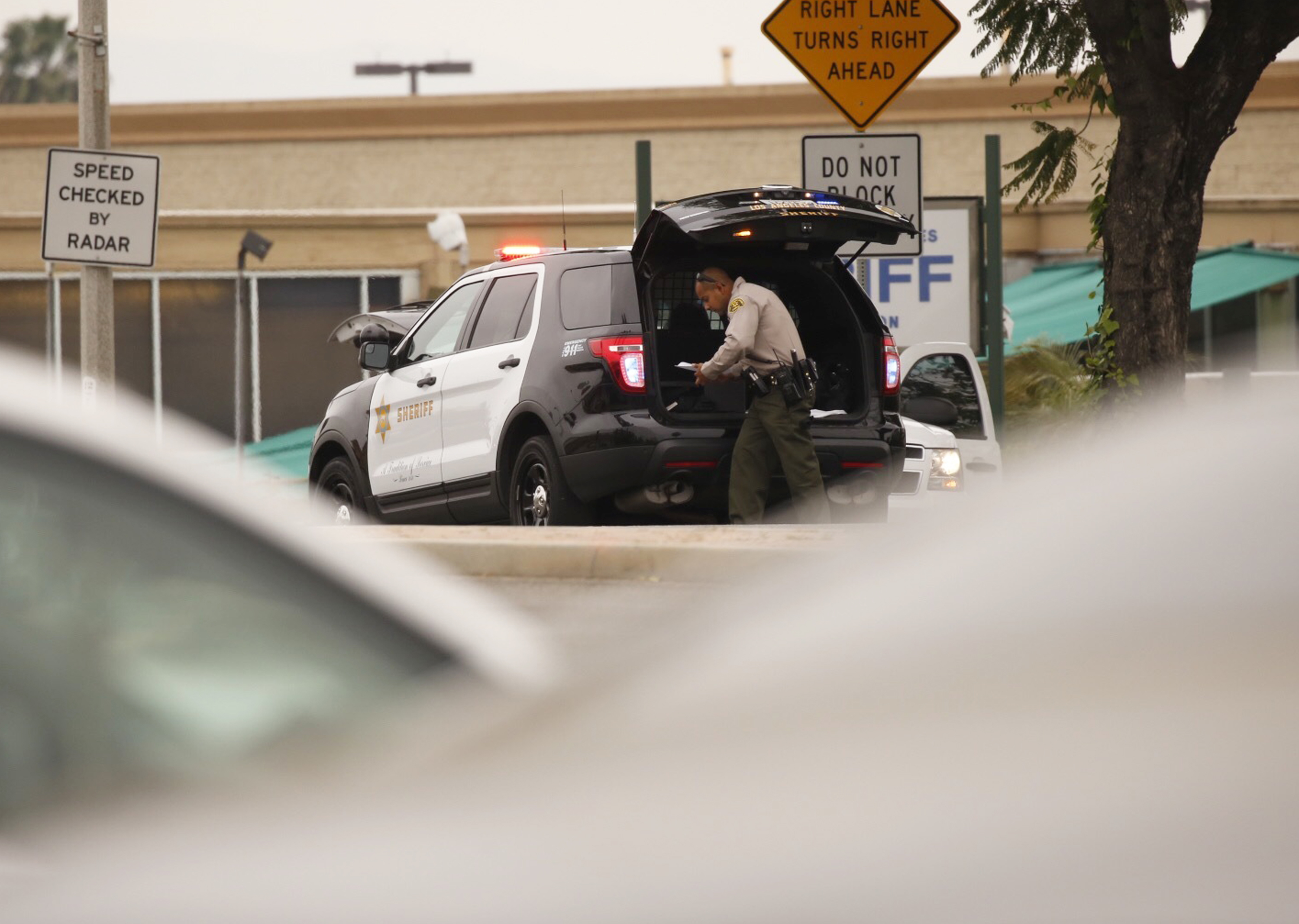 Wanted man shot at LA County deputies after he faced arrest