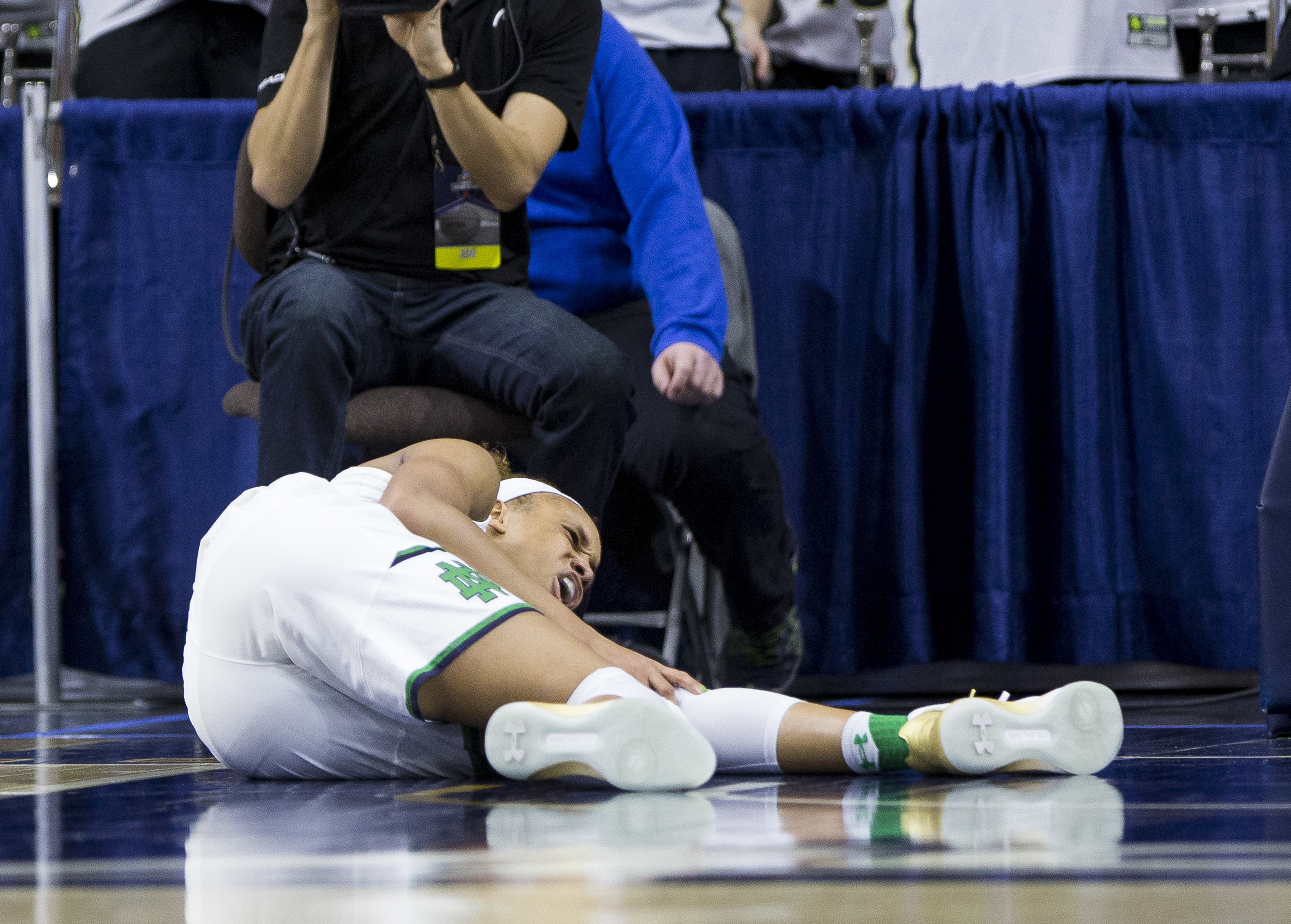 Notre Dame loses top scorer Brianna Turner to knee injury