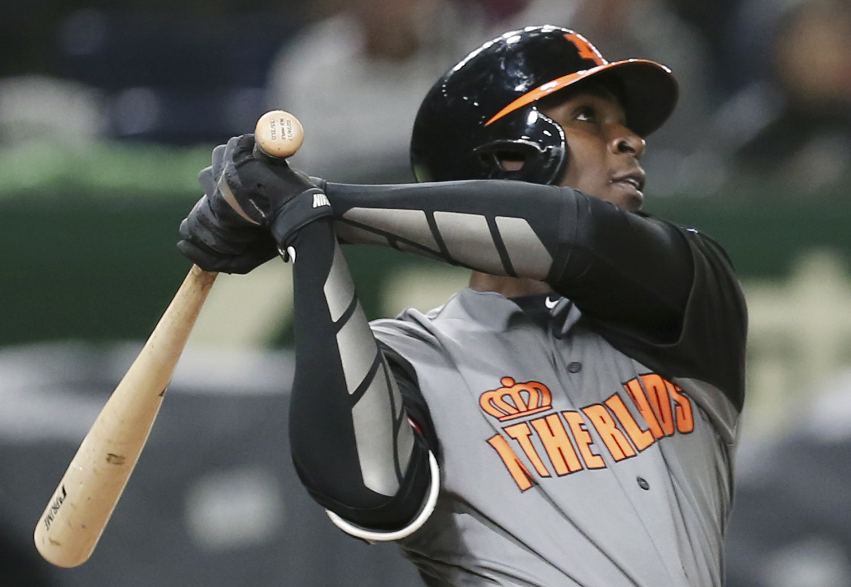 Injured Yanks shortstop Gregorius expected to miss 1st month