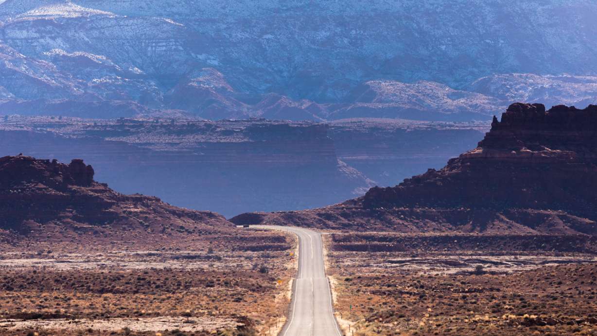 Tribal representatives, public lands advocates decry oil, gas sale