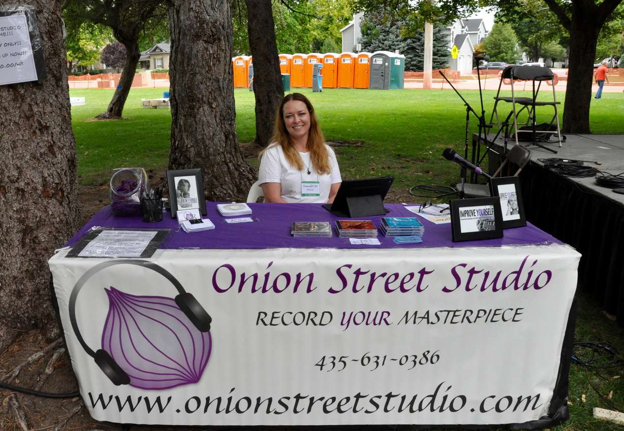 Melissa Cochran. Photo credit: Bountiful Davis Art Center