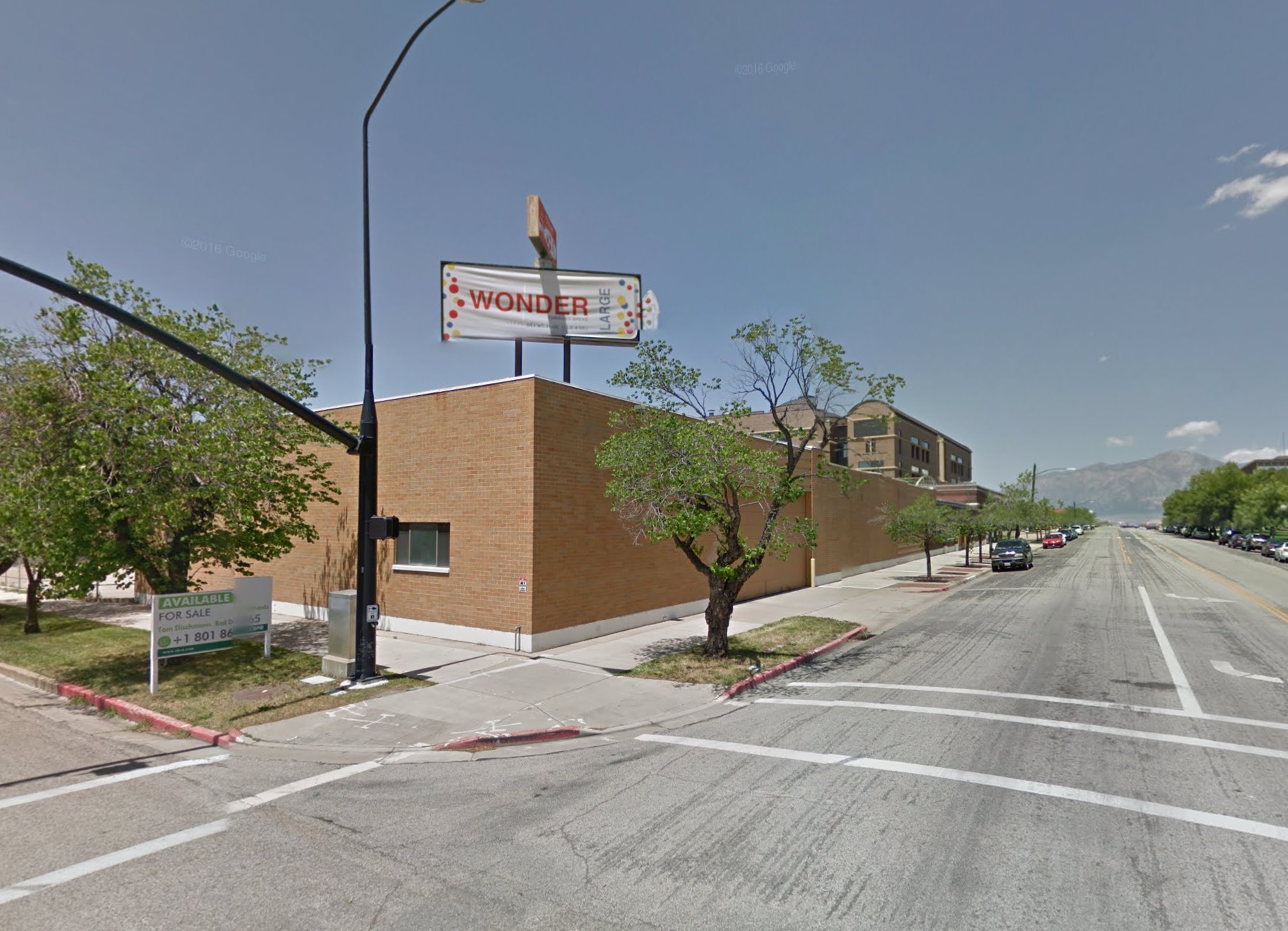 Auction of vacant Utah Twinkie factory draws curious bakers