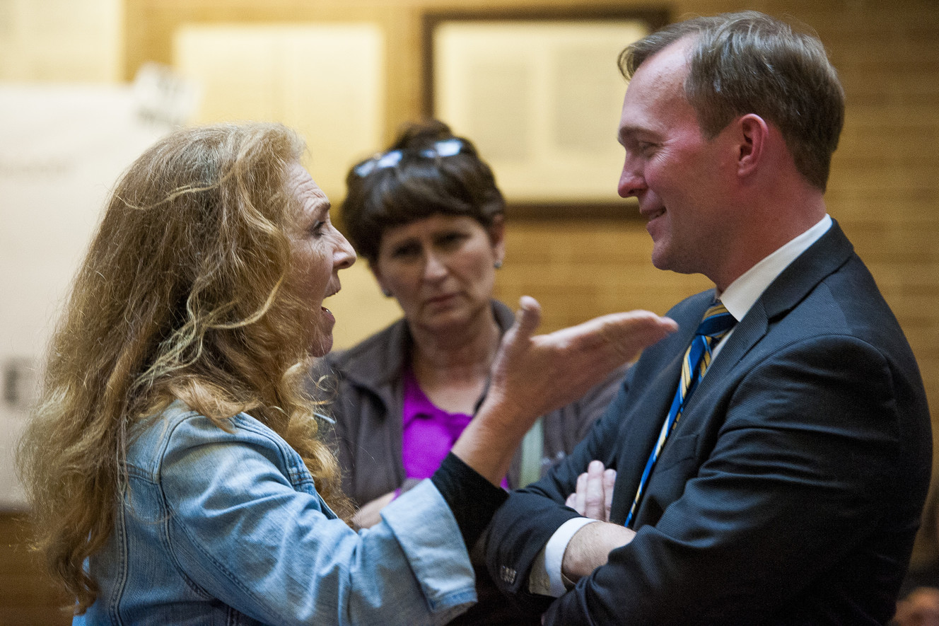 Days to deadline, county faces pressure to halt homeless site recommendation