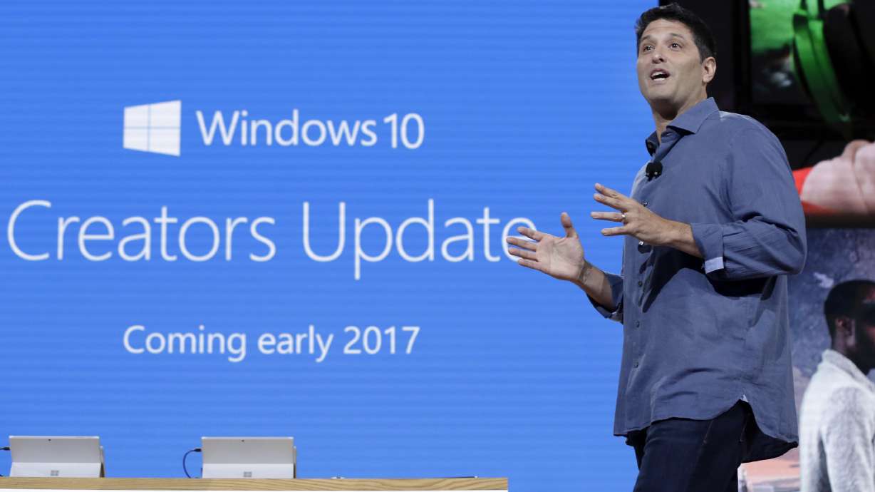 Windows update will bring 3-D, game tools and doodling