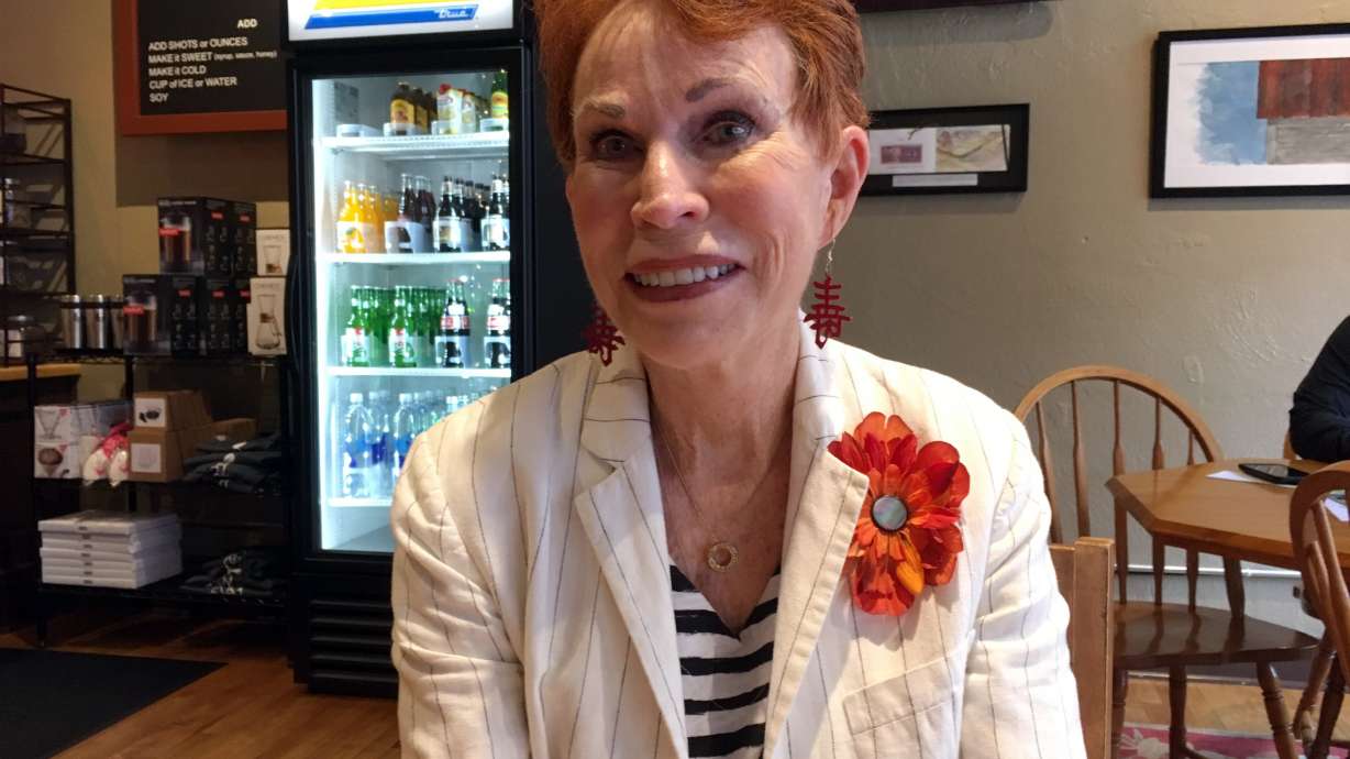 Republican foes of health care bill win praise in districts