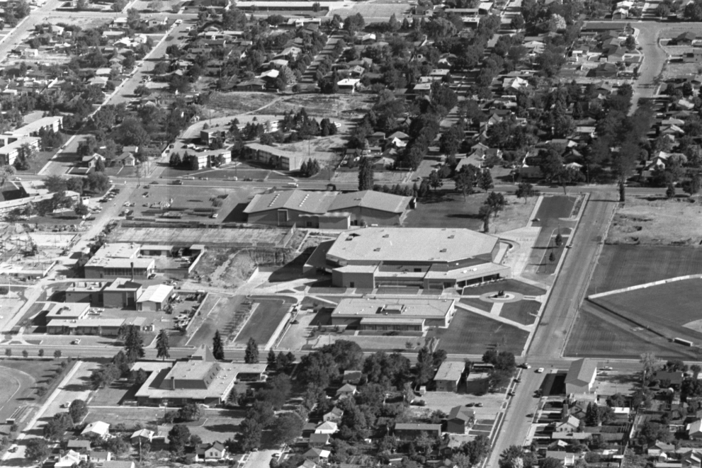 An aerial view of College of Southern Utah in 1987 (Photo: SUU Special Collections)