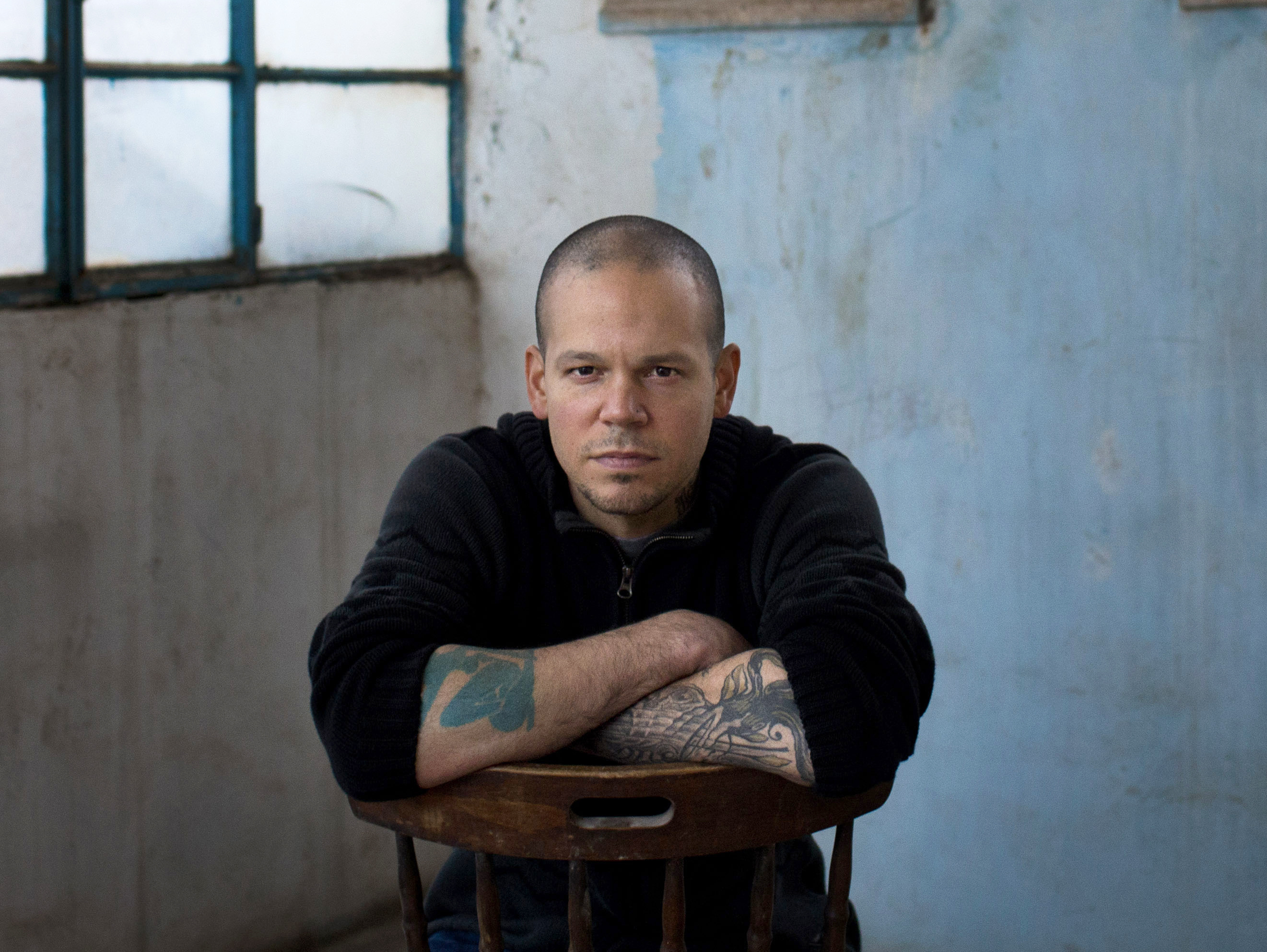 Residente makes solo debut with a strong message of equality