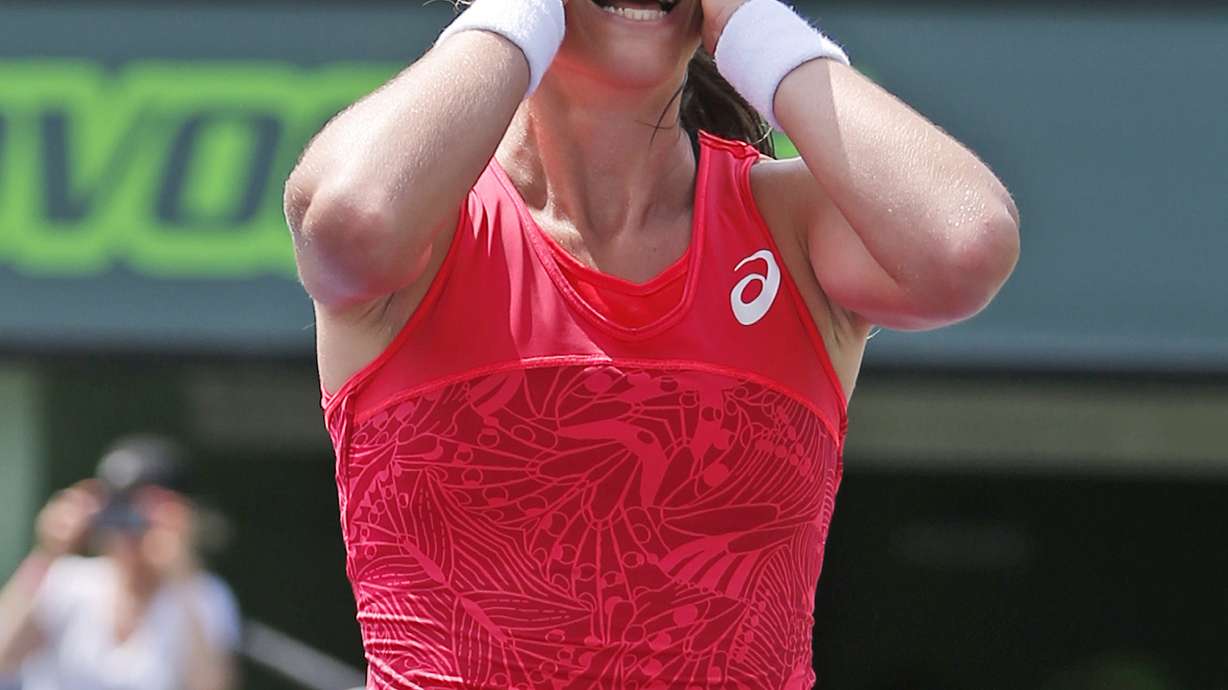 Brit Johanna Konta beats Wozniacki in Miami Open final